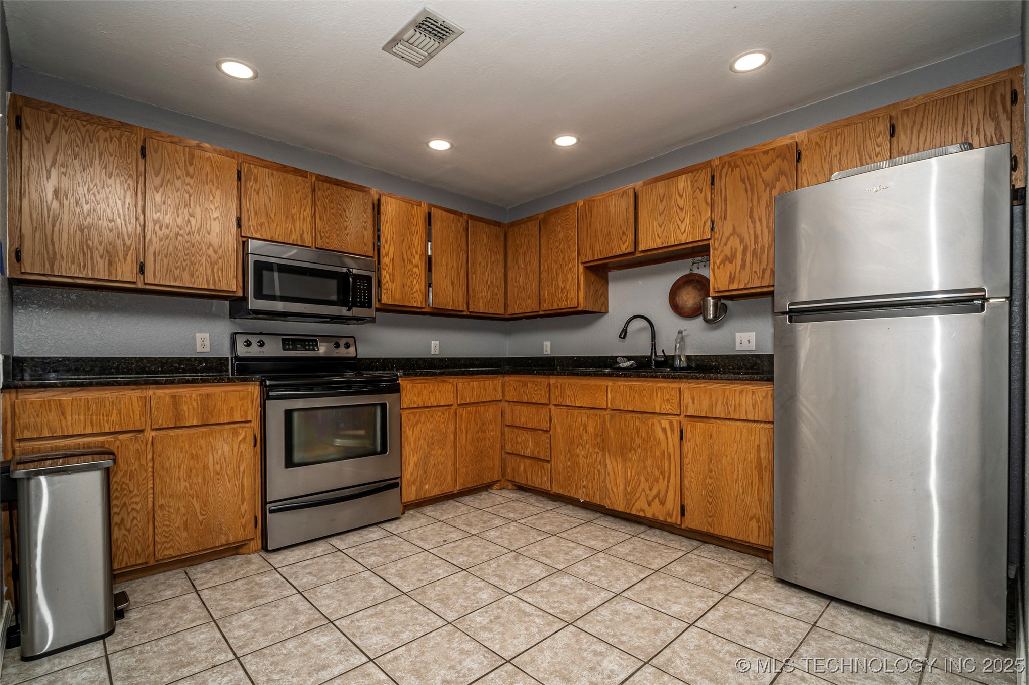 204 S 11th Property Photo 23