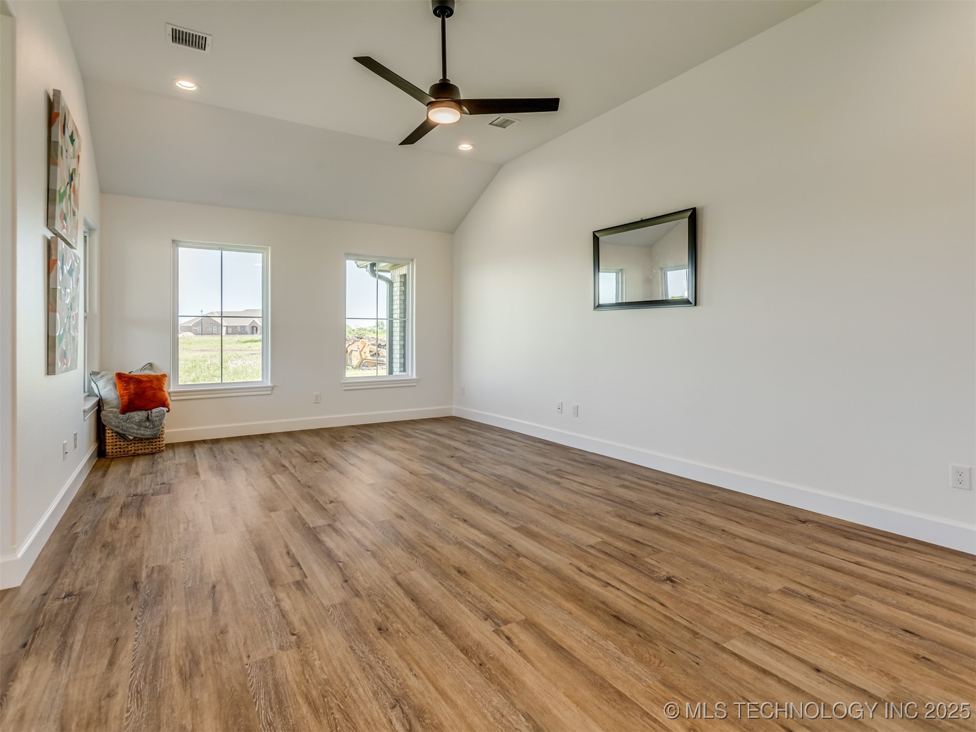 5908 Coldspring Lane Property Photo 14