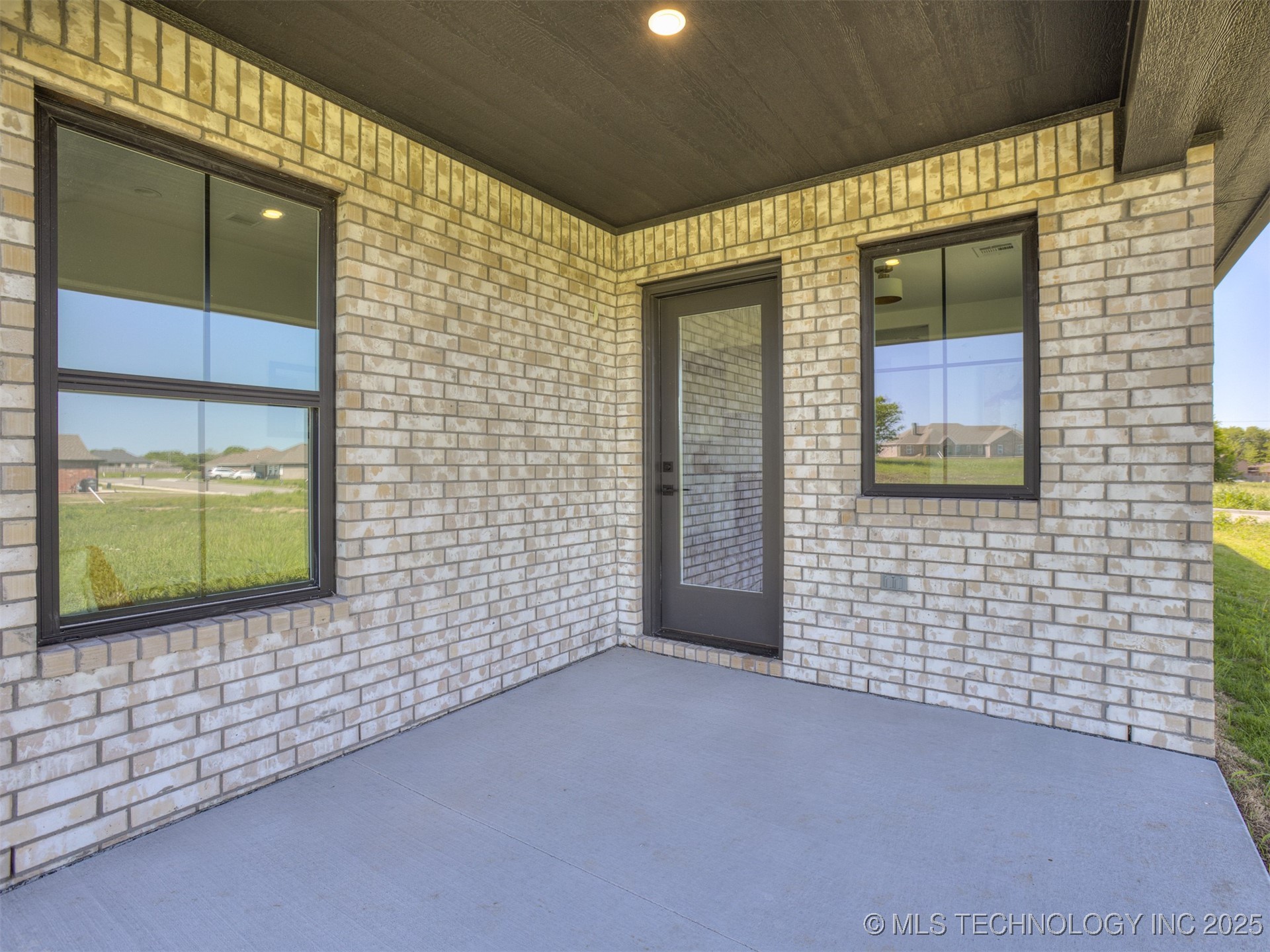 5908 Coldspring Lane Property Photo 28