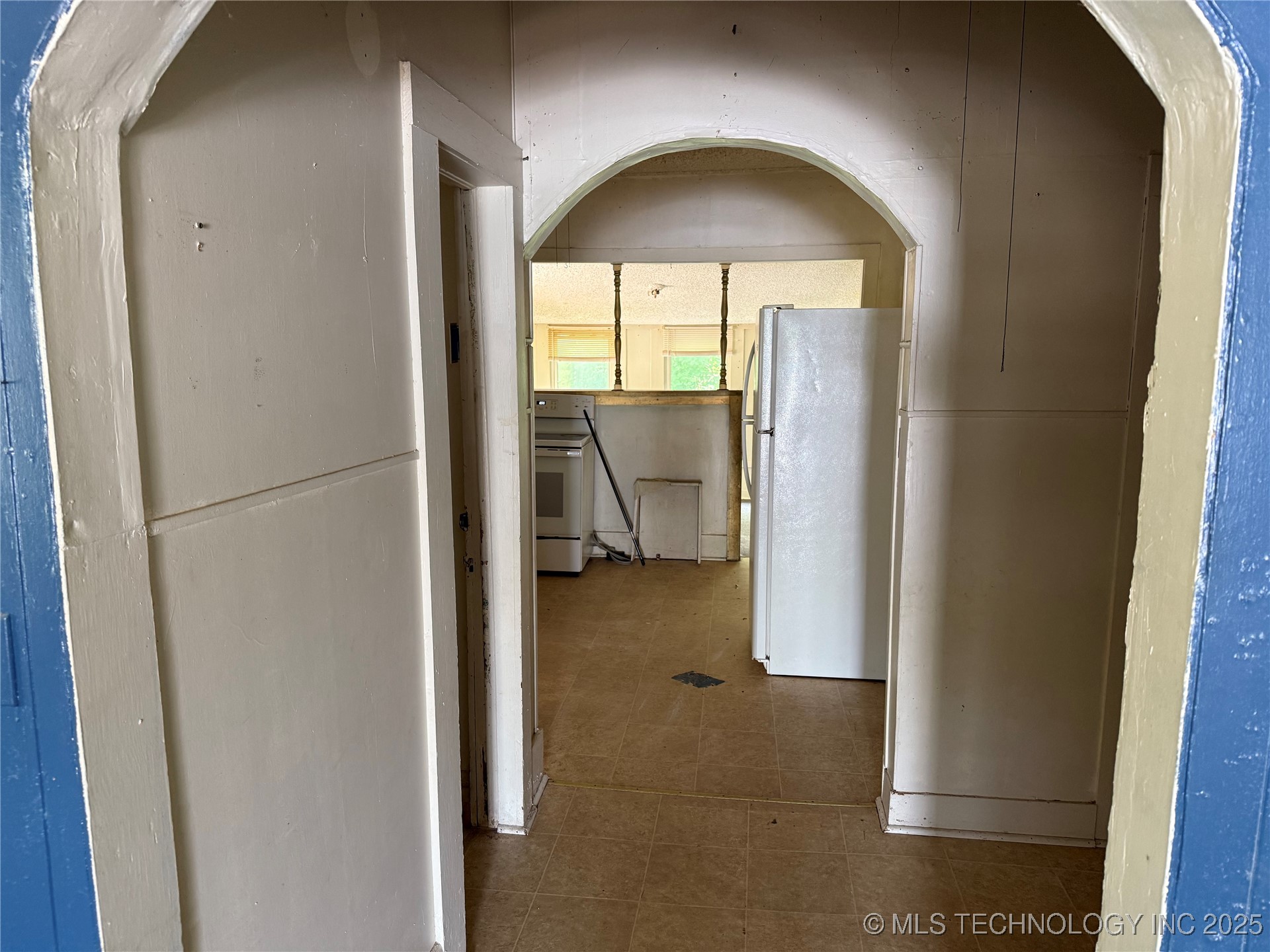 201 E Main Street Property Photo 5