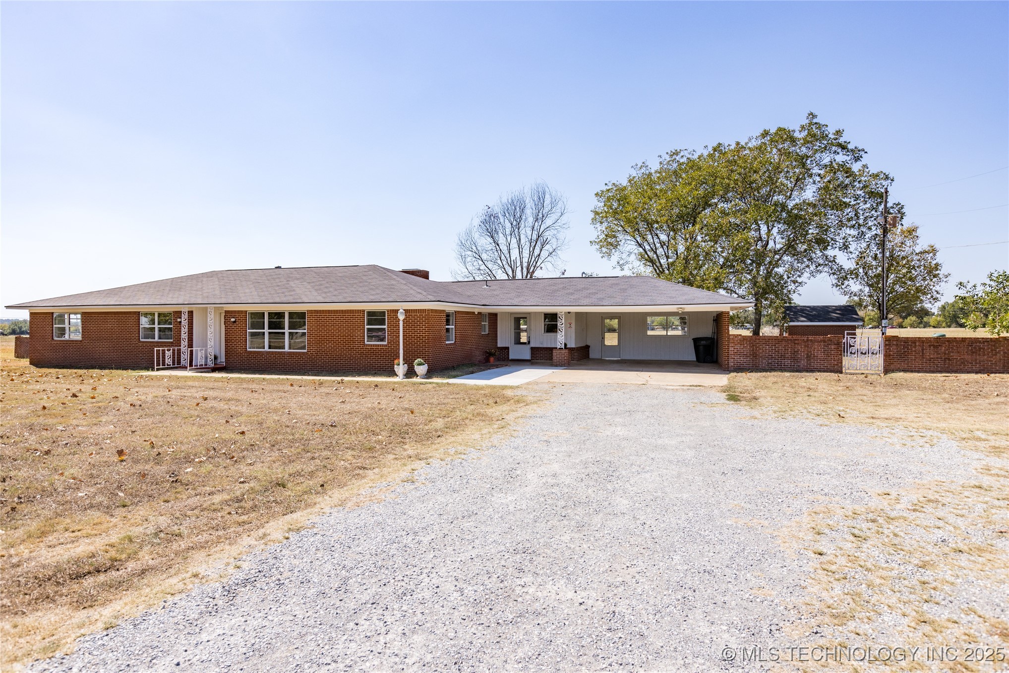 4001 N Washington Property Photo 4