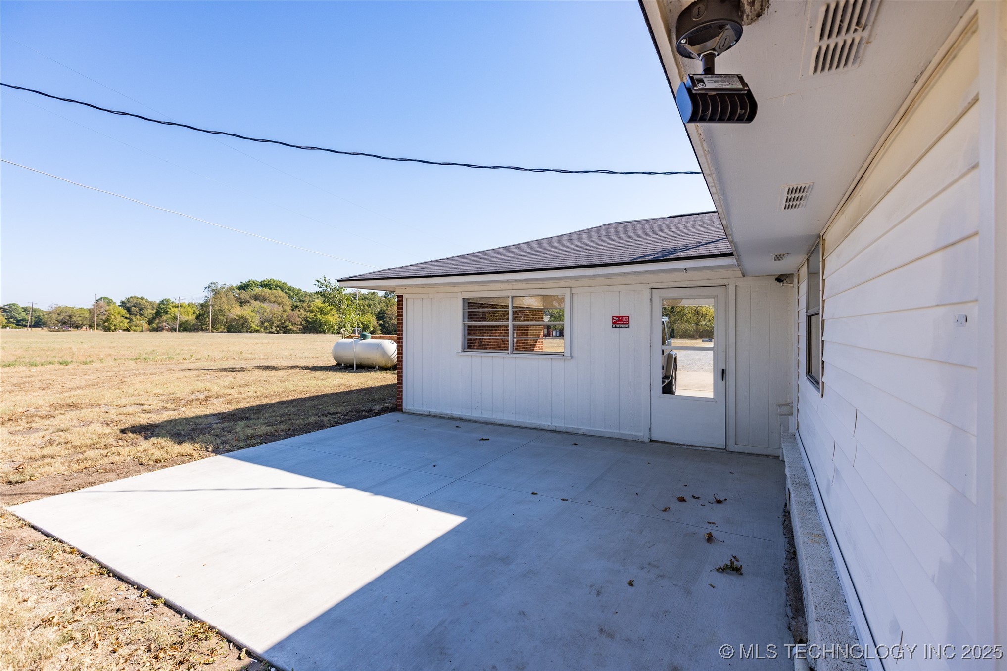 4001 N Washington Property Photo 5