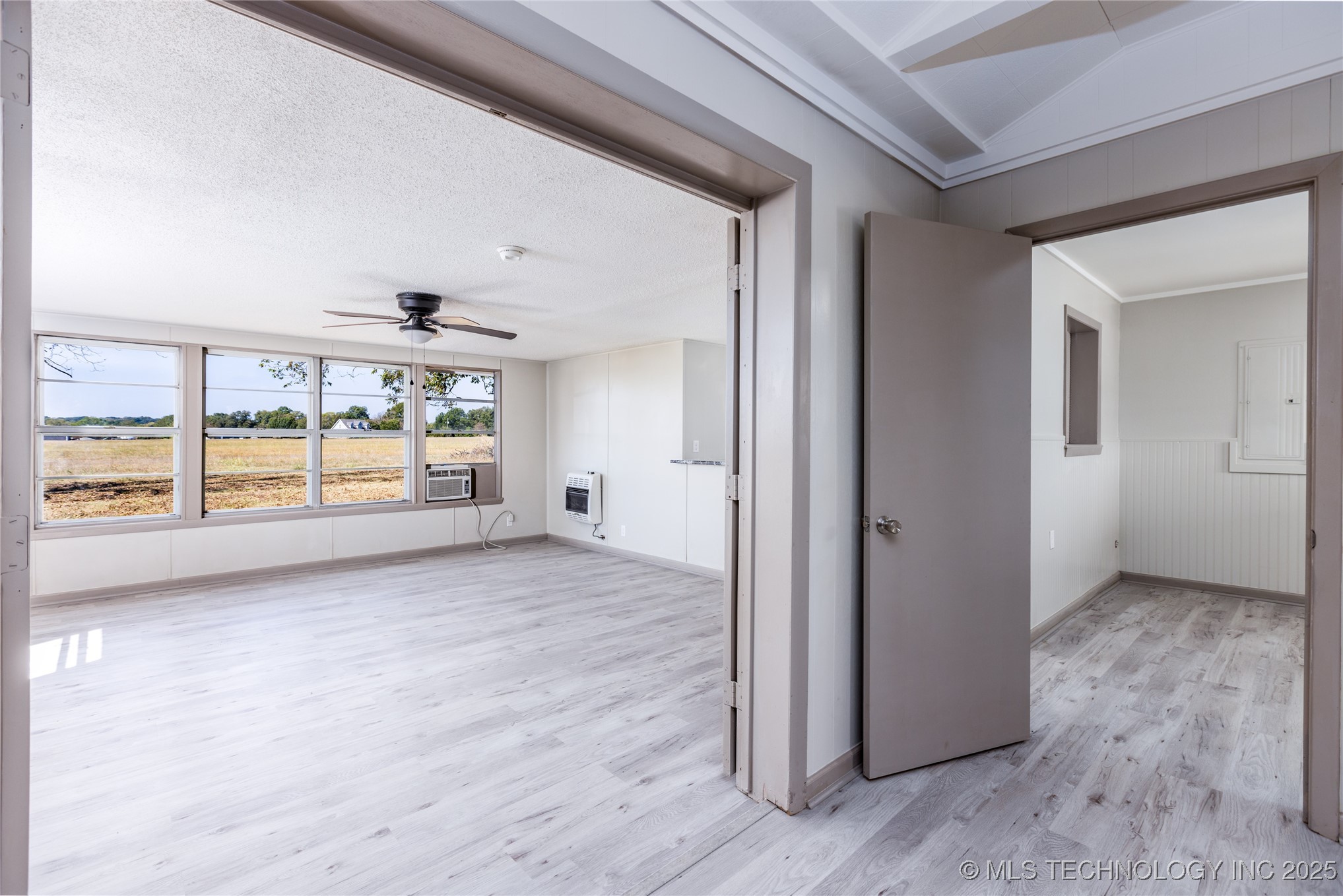 4001 N Washington Property Photo 14