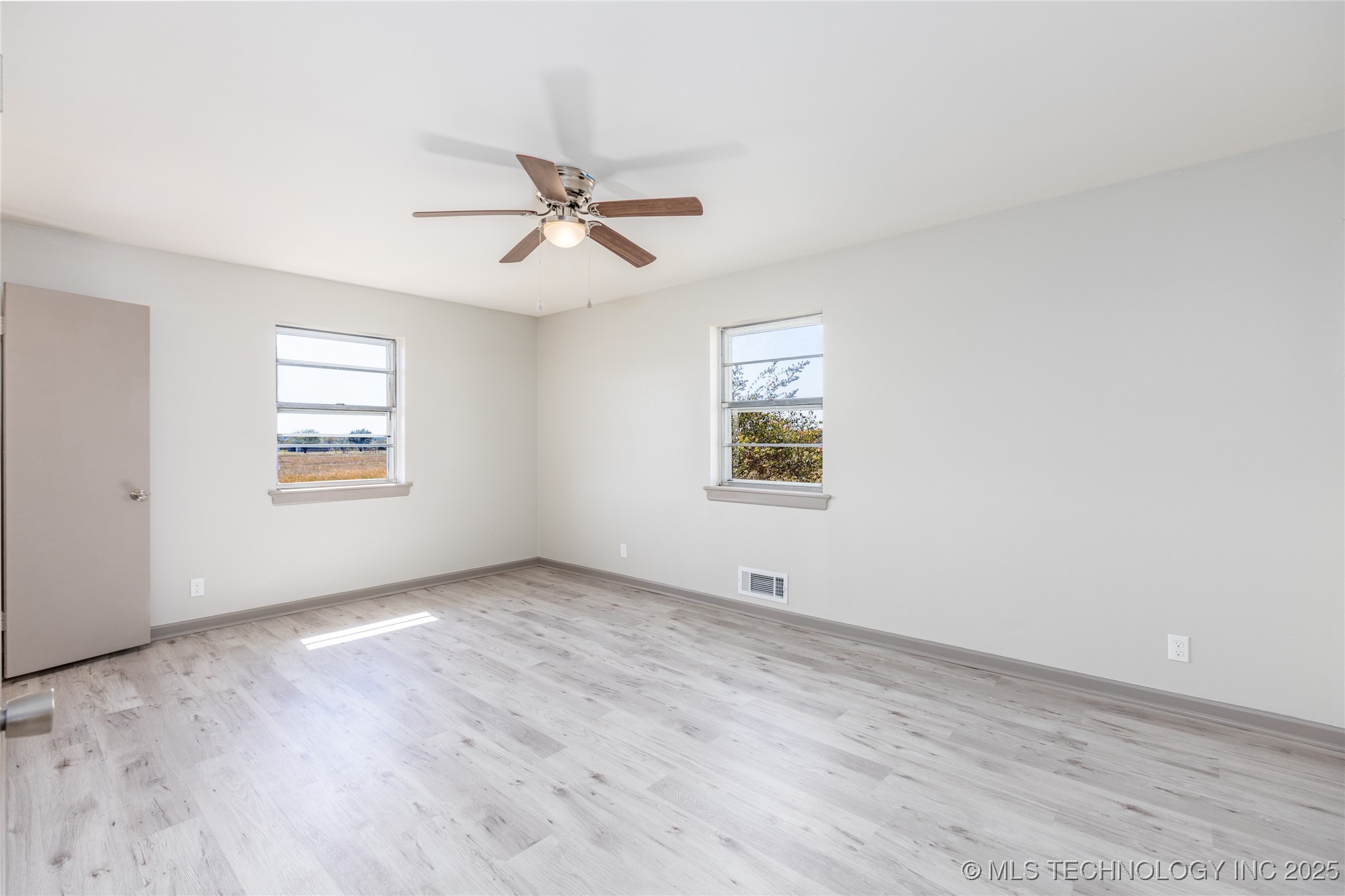 4001 N Washington Property Photo 39