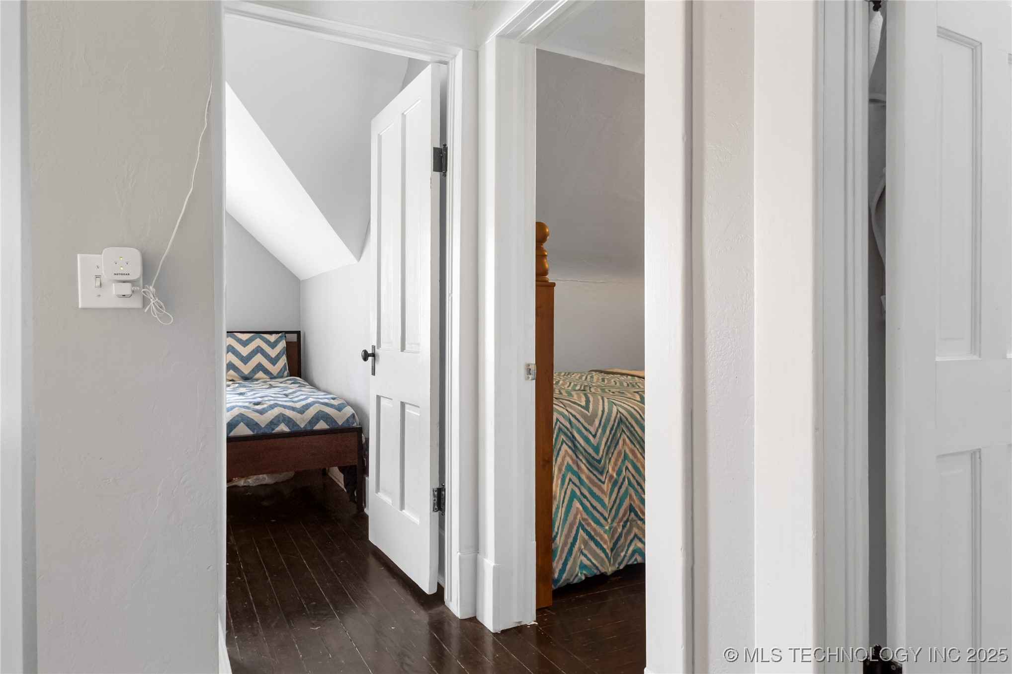 206 W Grand Property Photo 22