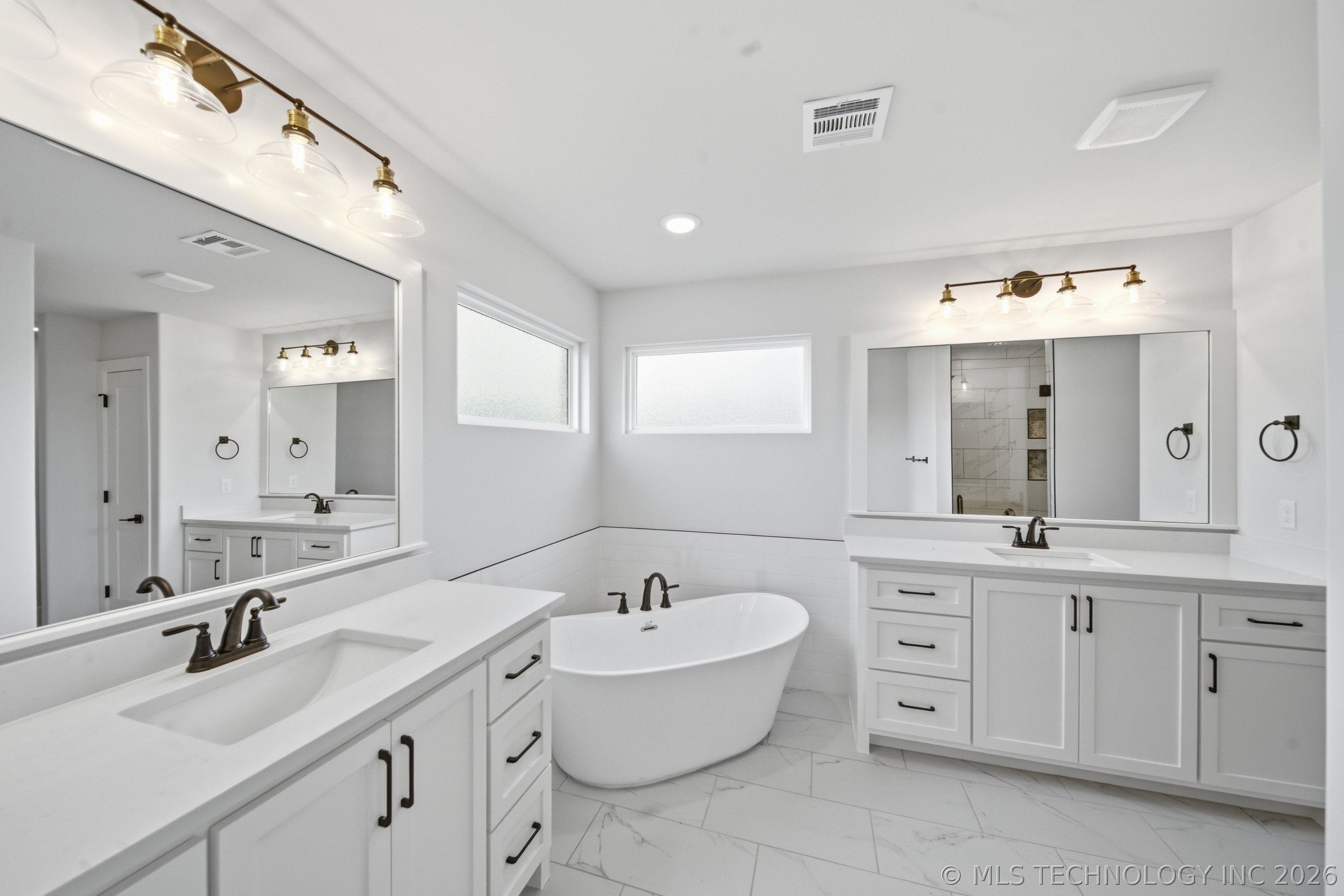 14256 N 71st East Avenue Property Photo 29