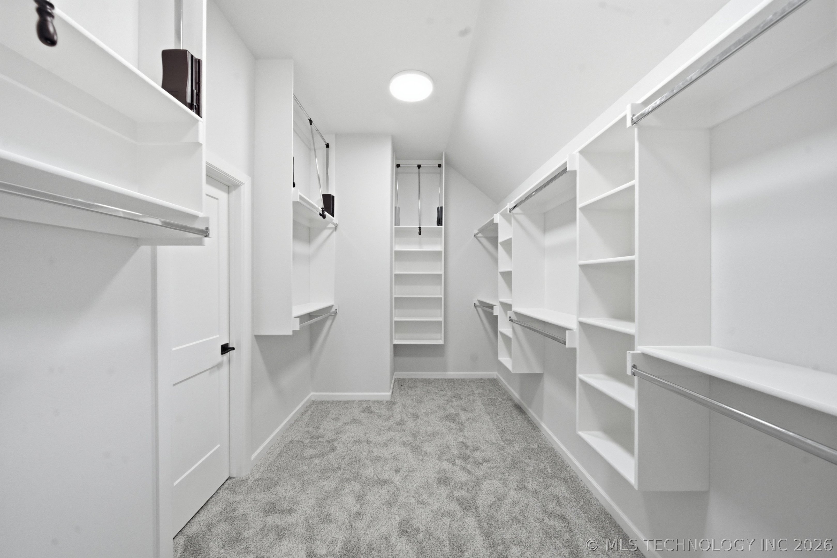 14256 N 71st East Avenue Property Photo 31