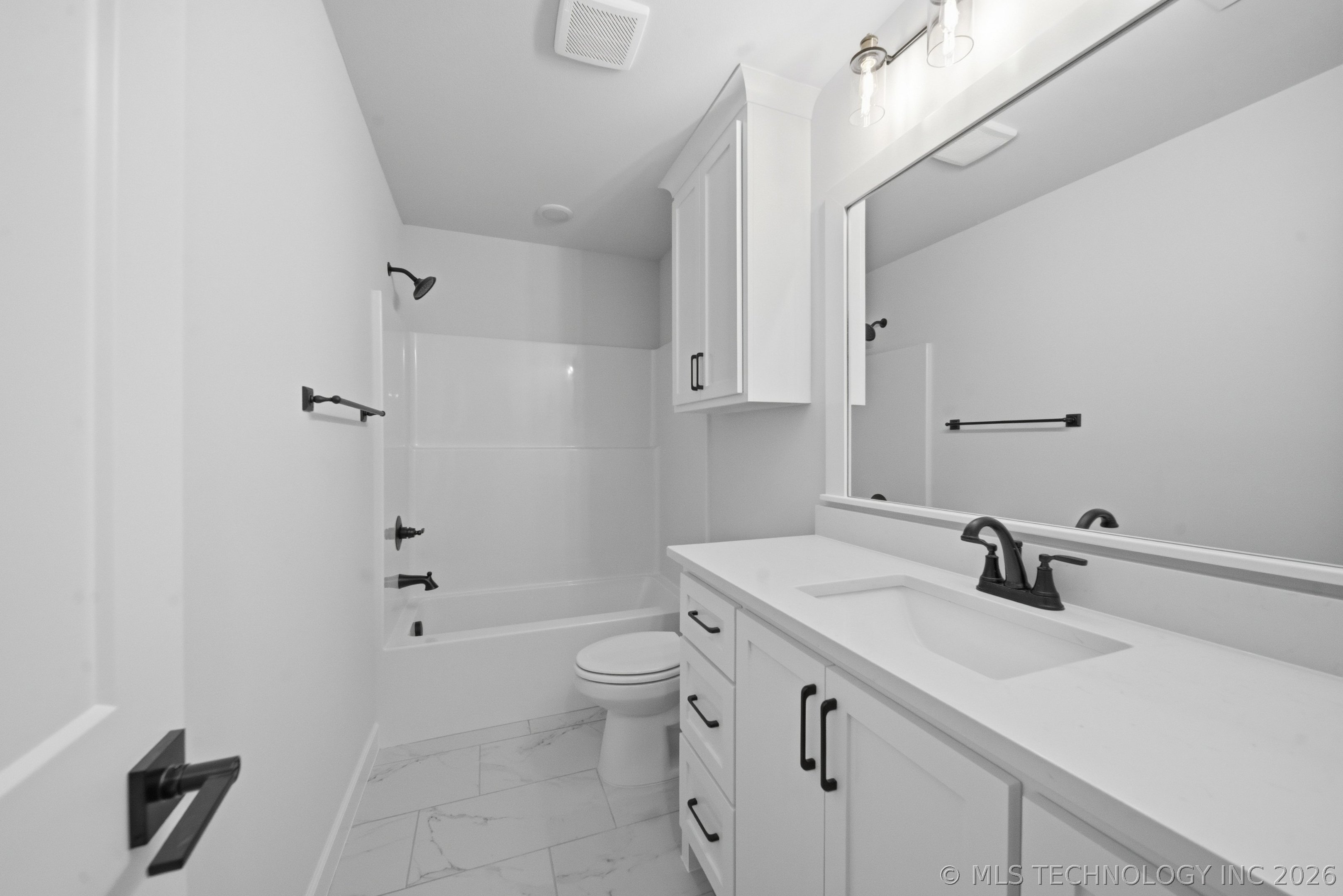 14256 N 71st East Avenue Property Photo 34