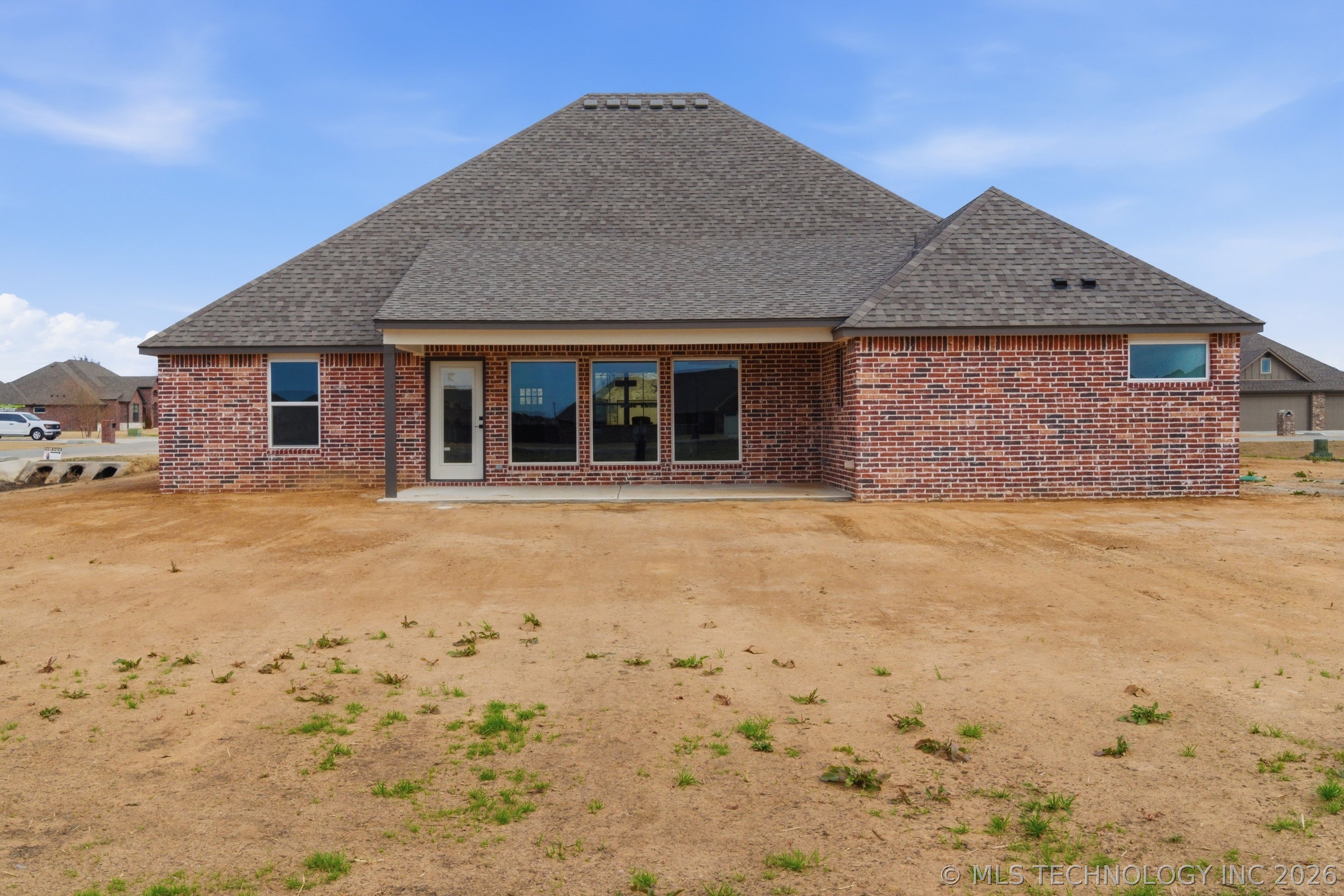 14256 N 71st East Avenue Property Photo 38