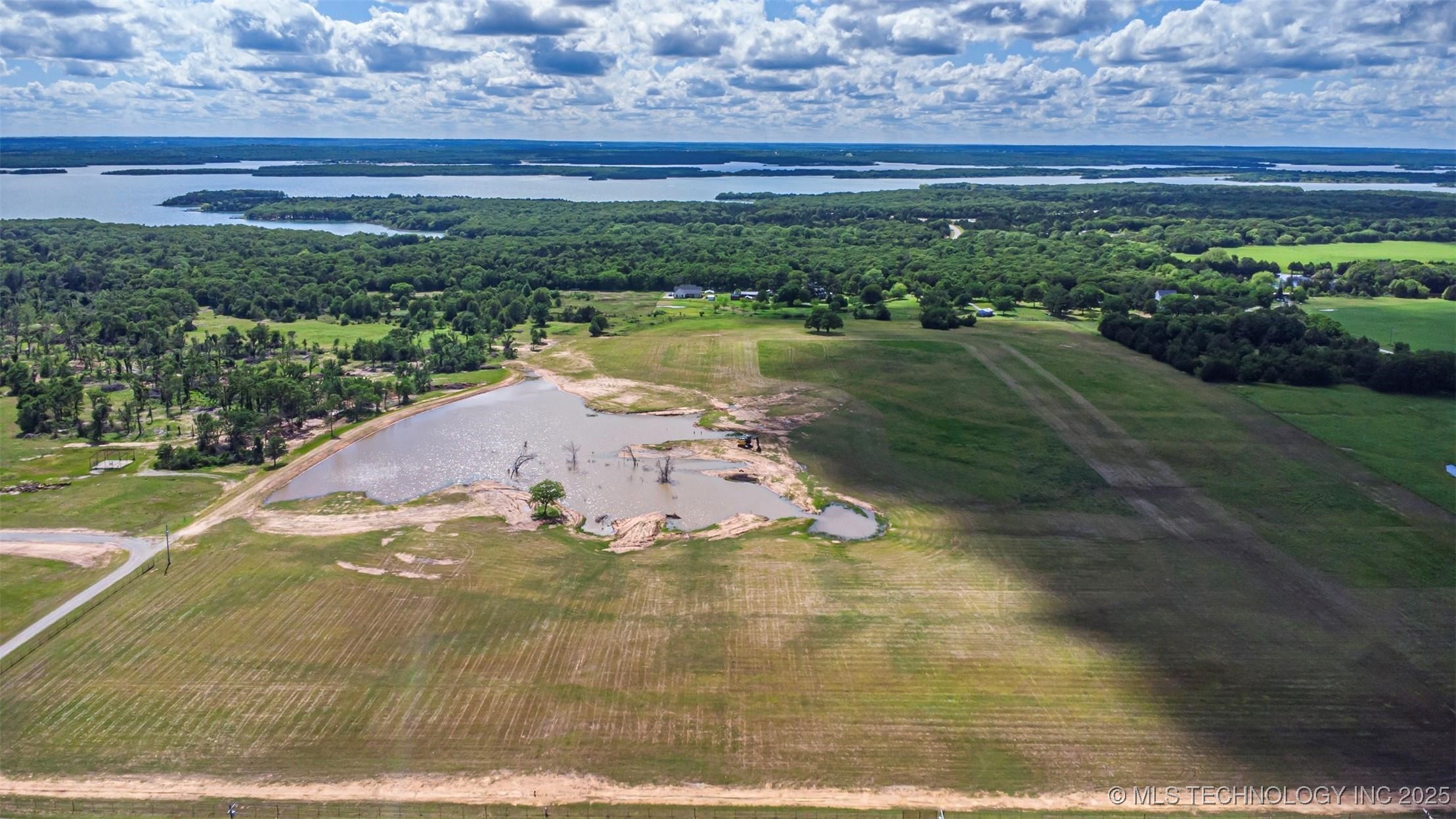 4 Scott Road Property Photo 5