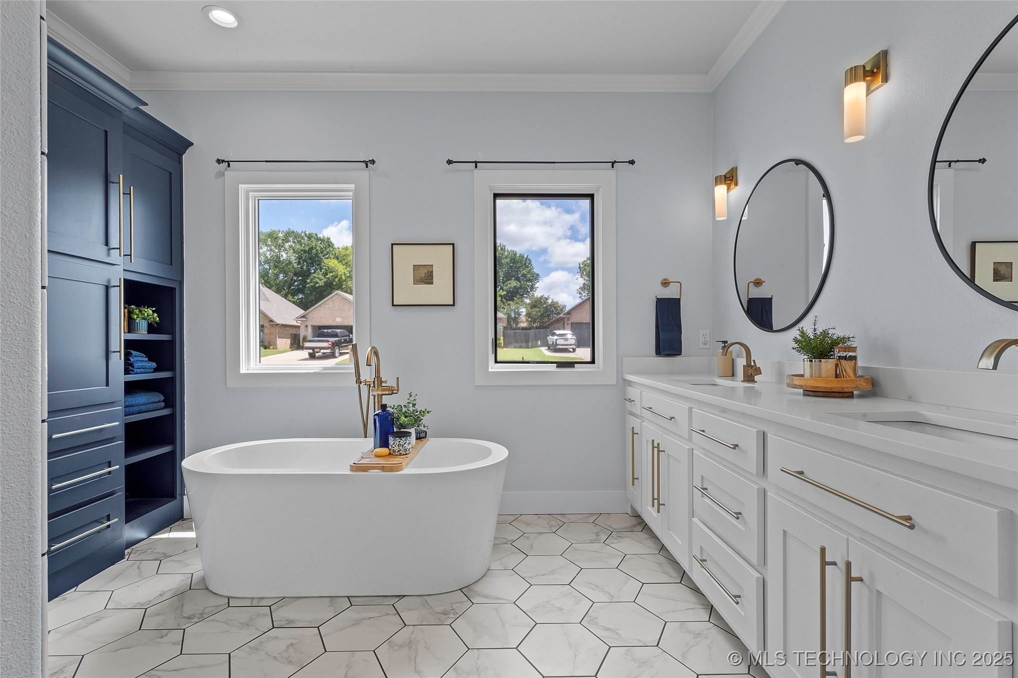 1223 Buckingham Property Photo 24