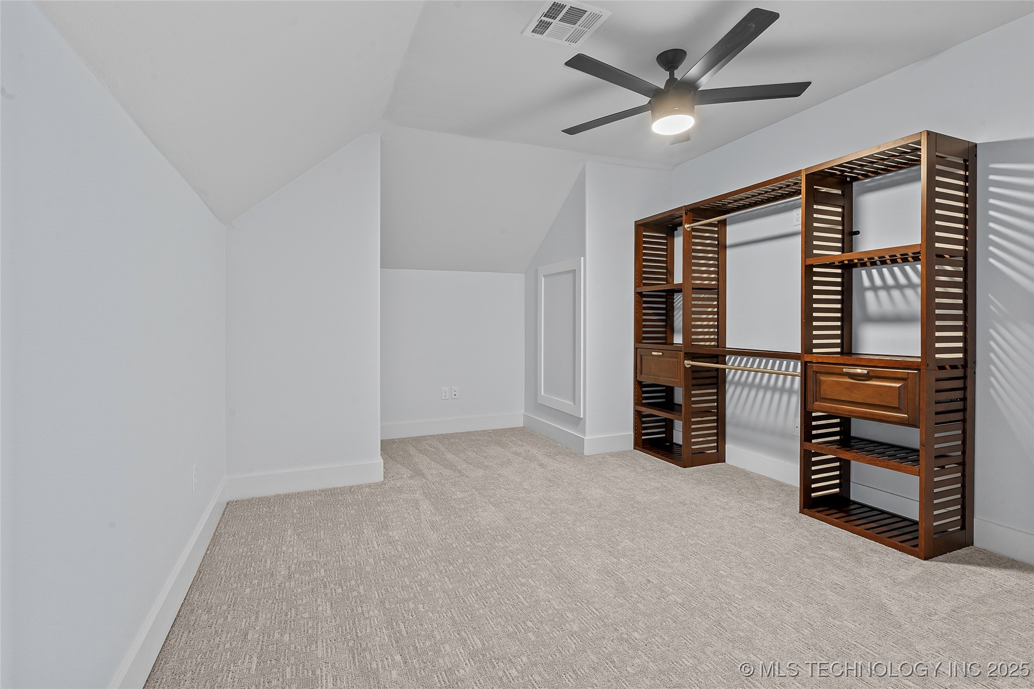 1223 Buckingham Property Photo 41