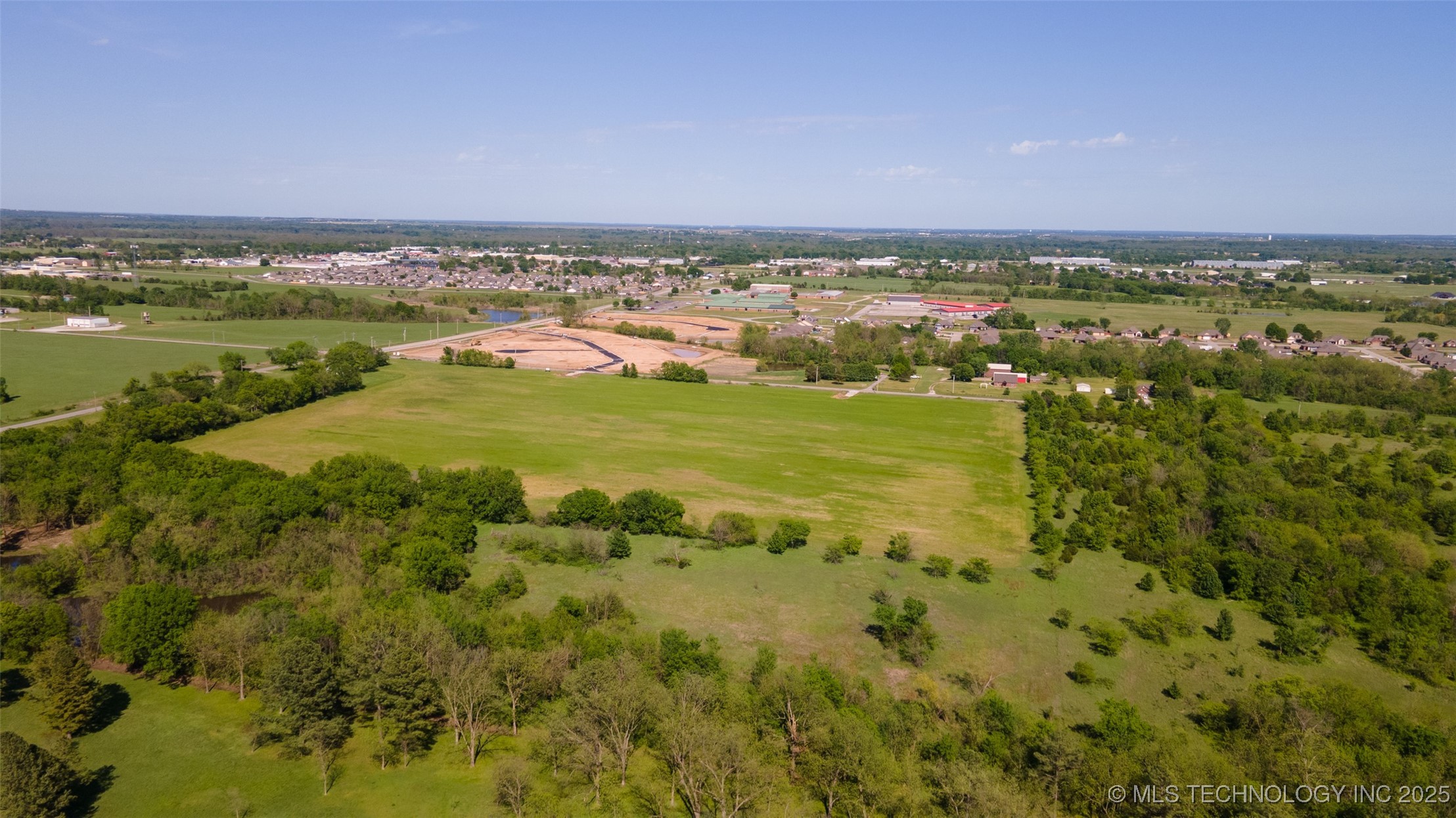 11 Se Lenapah Street Property Photo 1