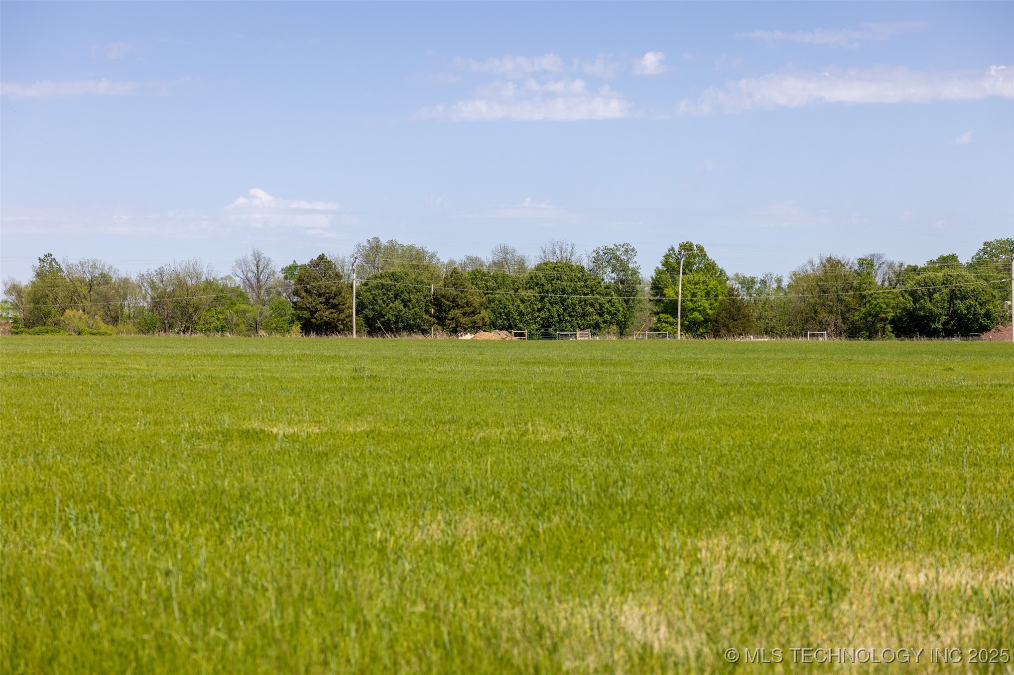 11 Se Lenapah Street Property Photo 13