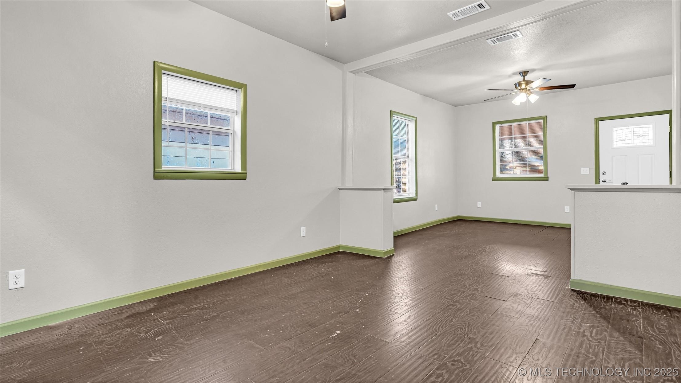 613 Nw A Street Property Photo 7