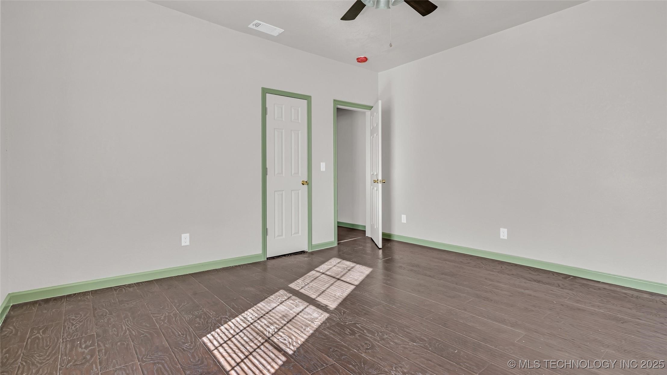 613 Nw A Street Property Photo 13