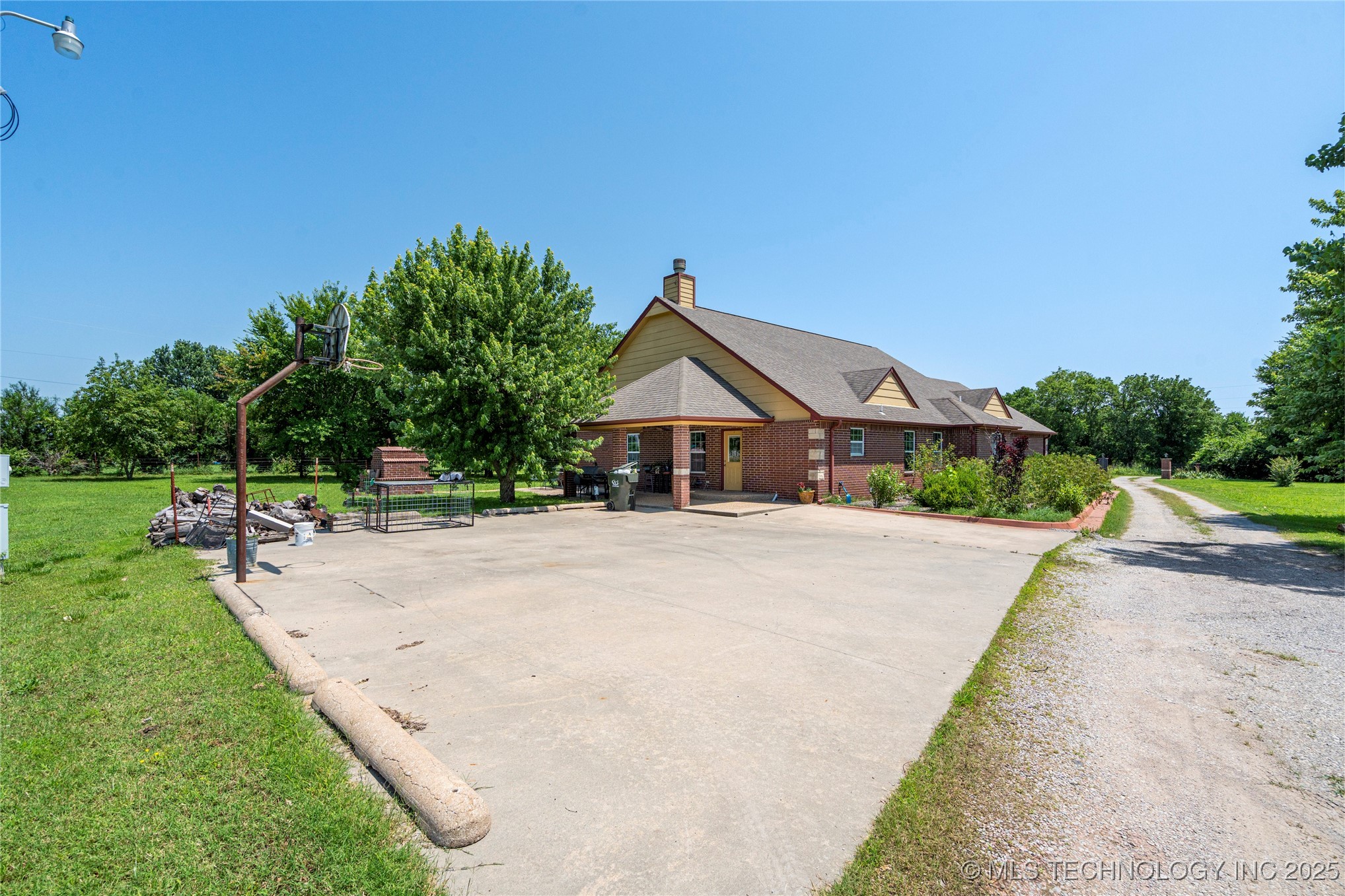 17822 S 44th West Avenue Property Photo 55