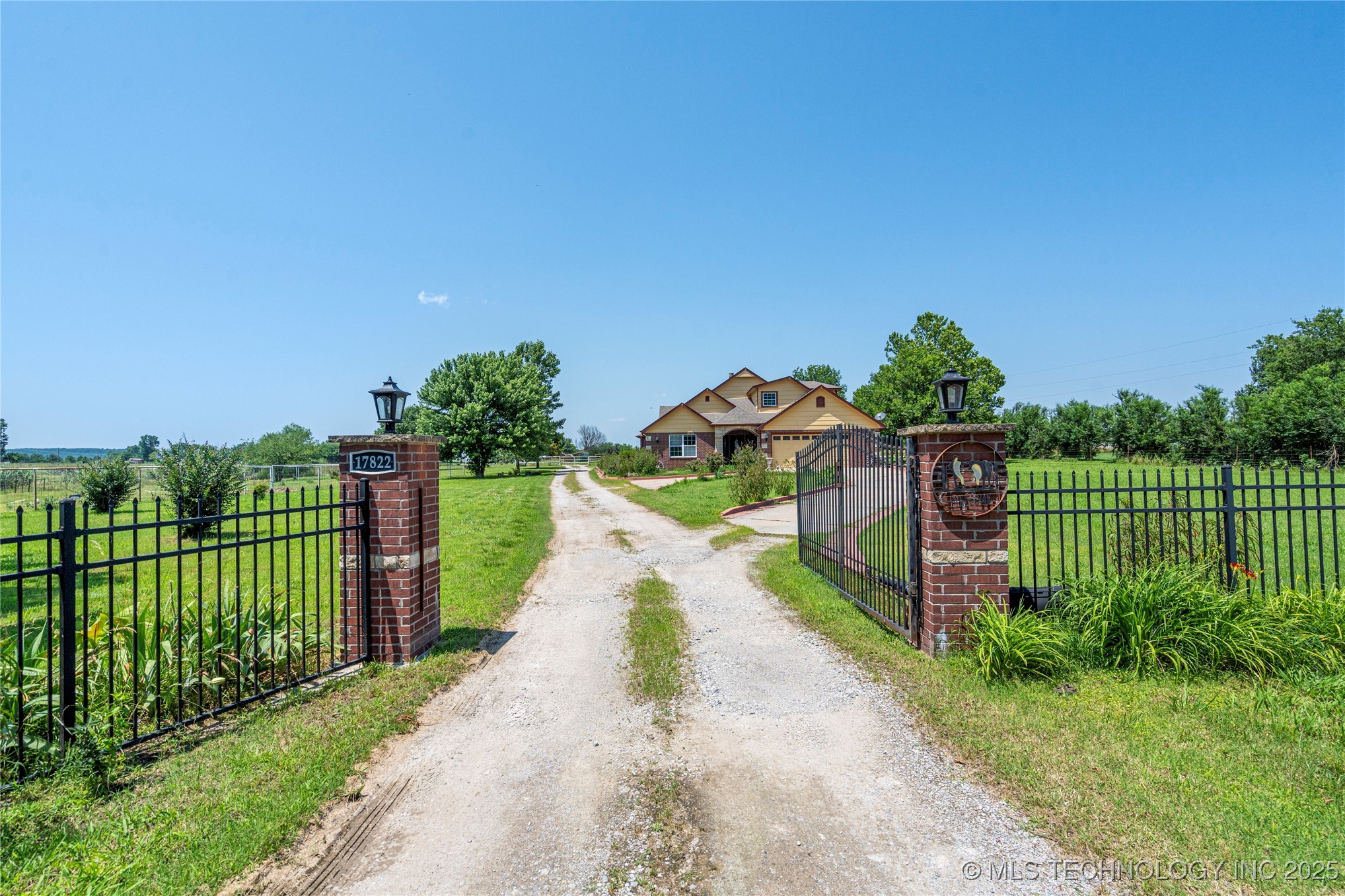 17822 S 44th West Avenue Property Photo 56