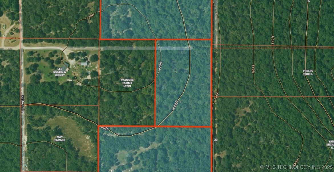 3 E 984 Property Photo 3