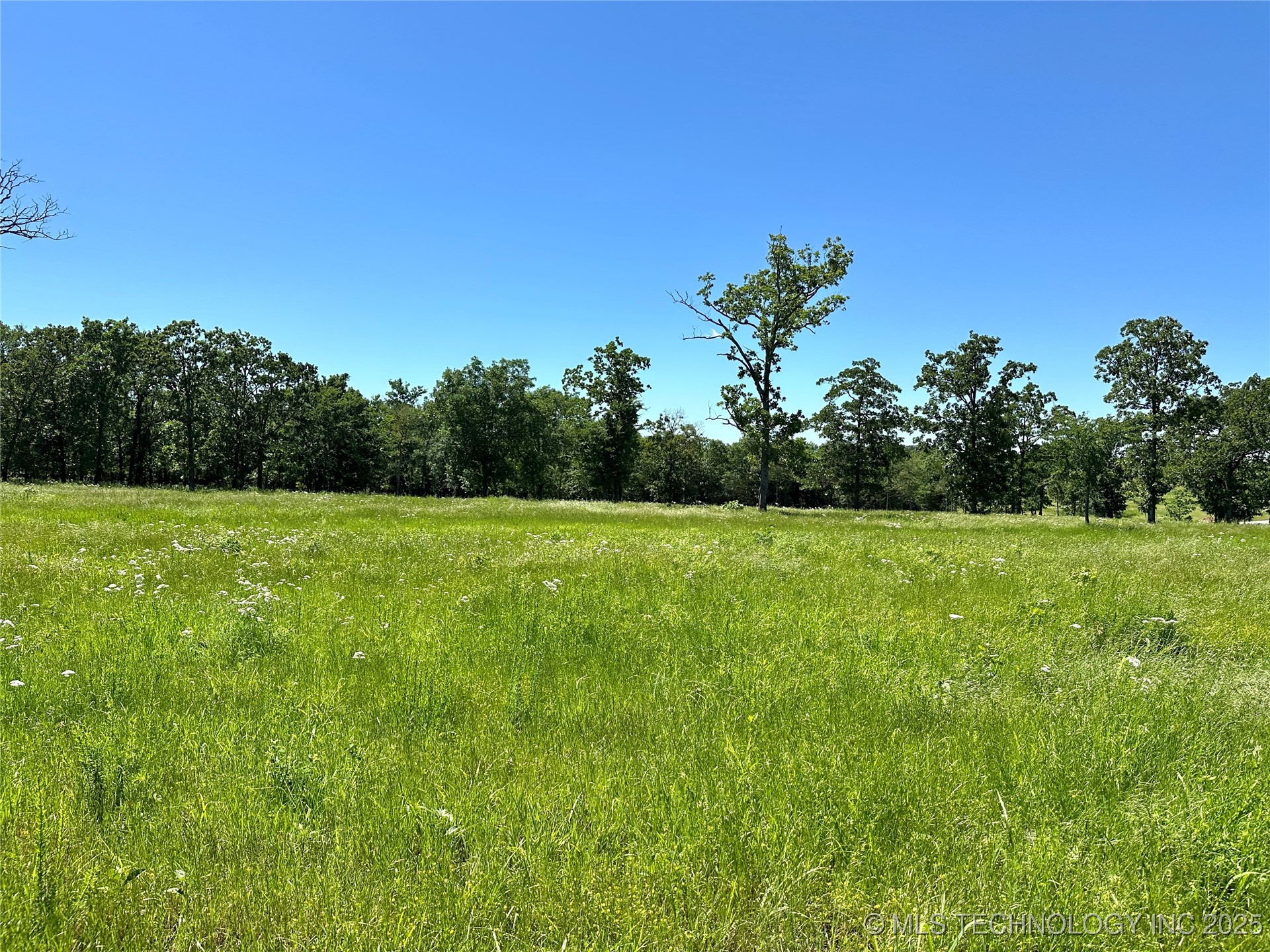 24 Blake Circle Property Photo 9