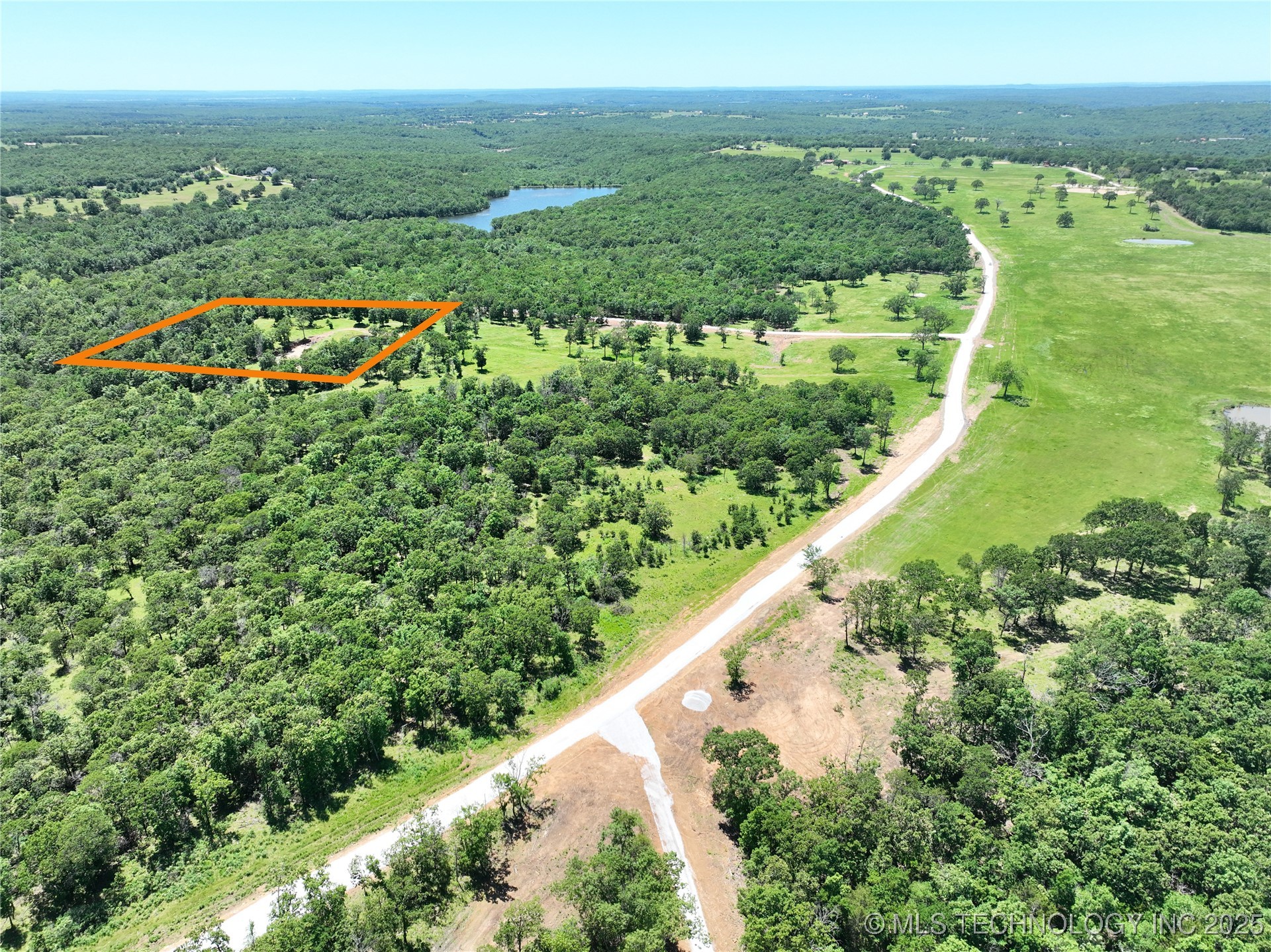 24 Blake Circle Property Photo 13