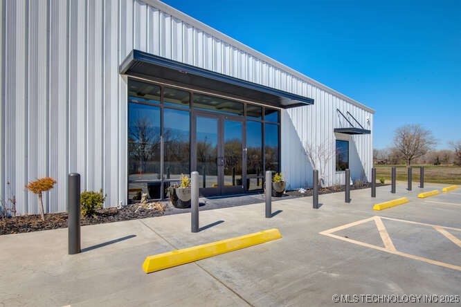 11160 S 225th East Avenue Property Photo 1