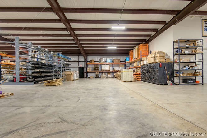 11160 S 225th East Avenue Property Photo 39