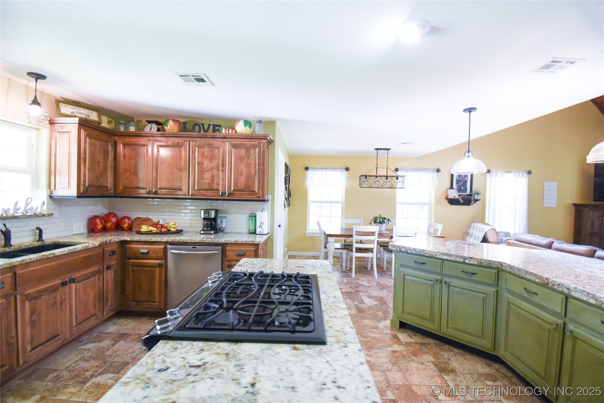 31401 W County Road 1350 Property Photo 27