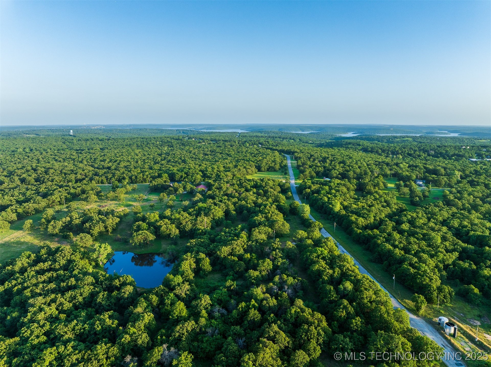 2 Ranch Land Road Property Photo 10