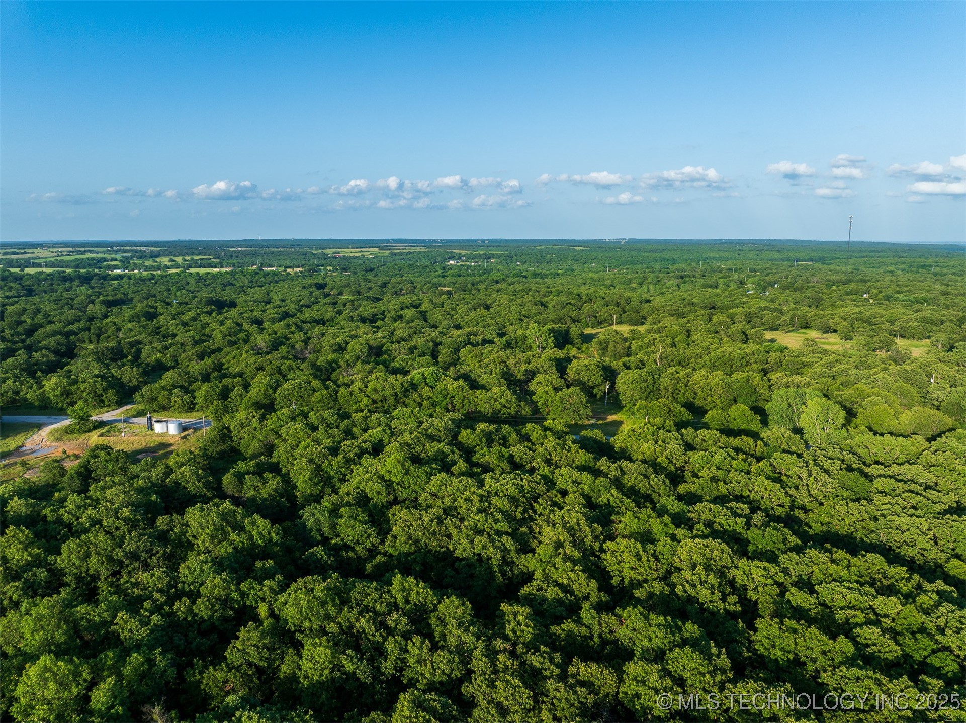 1 Ranch Land Road Property Photo 13