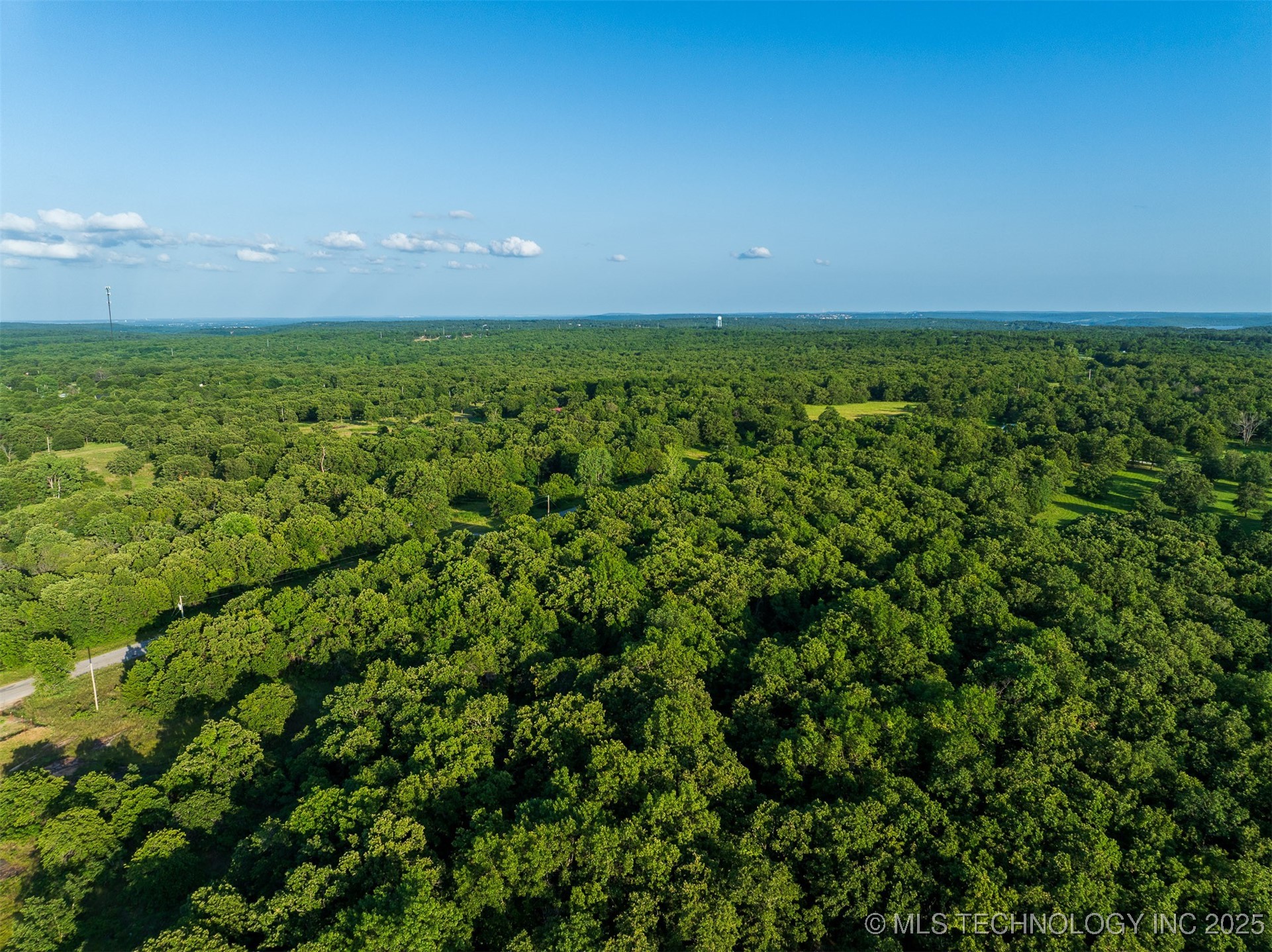 1 Ranch Land Road Property Photo 16