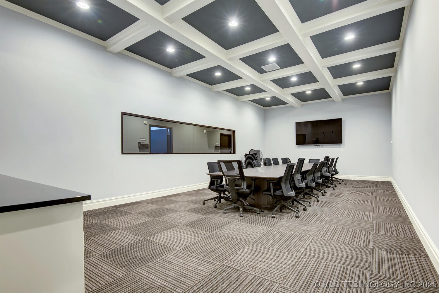 11200 S 225th East Avenue Property Photo 25