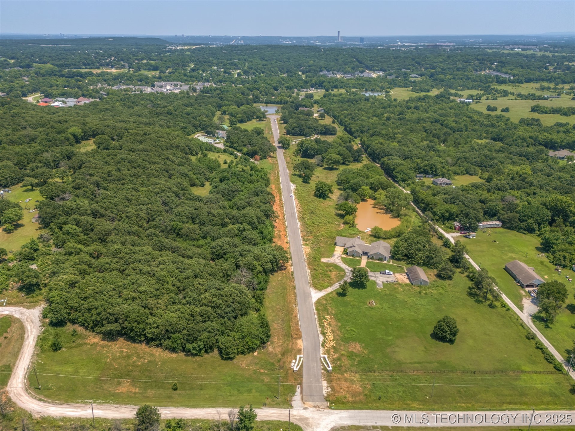 4881 Oak Timber Drive Property Photo 3
