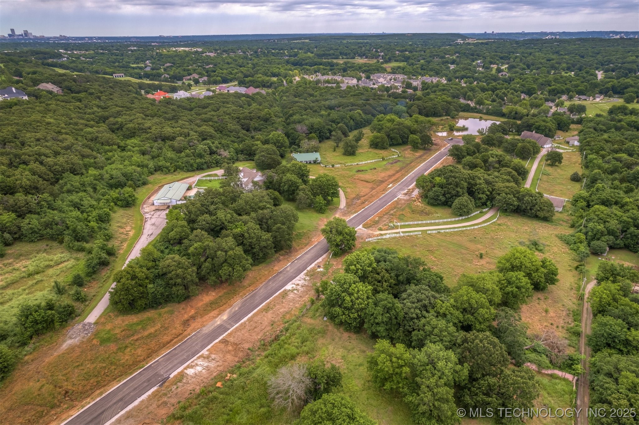 4458 Oak Timber Drive Property Photo 9