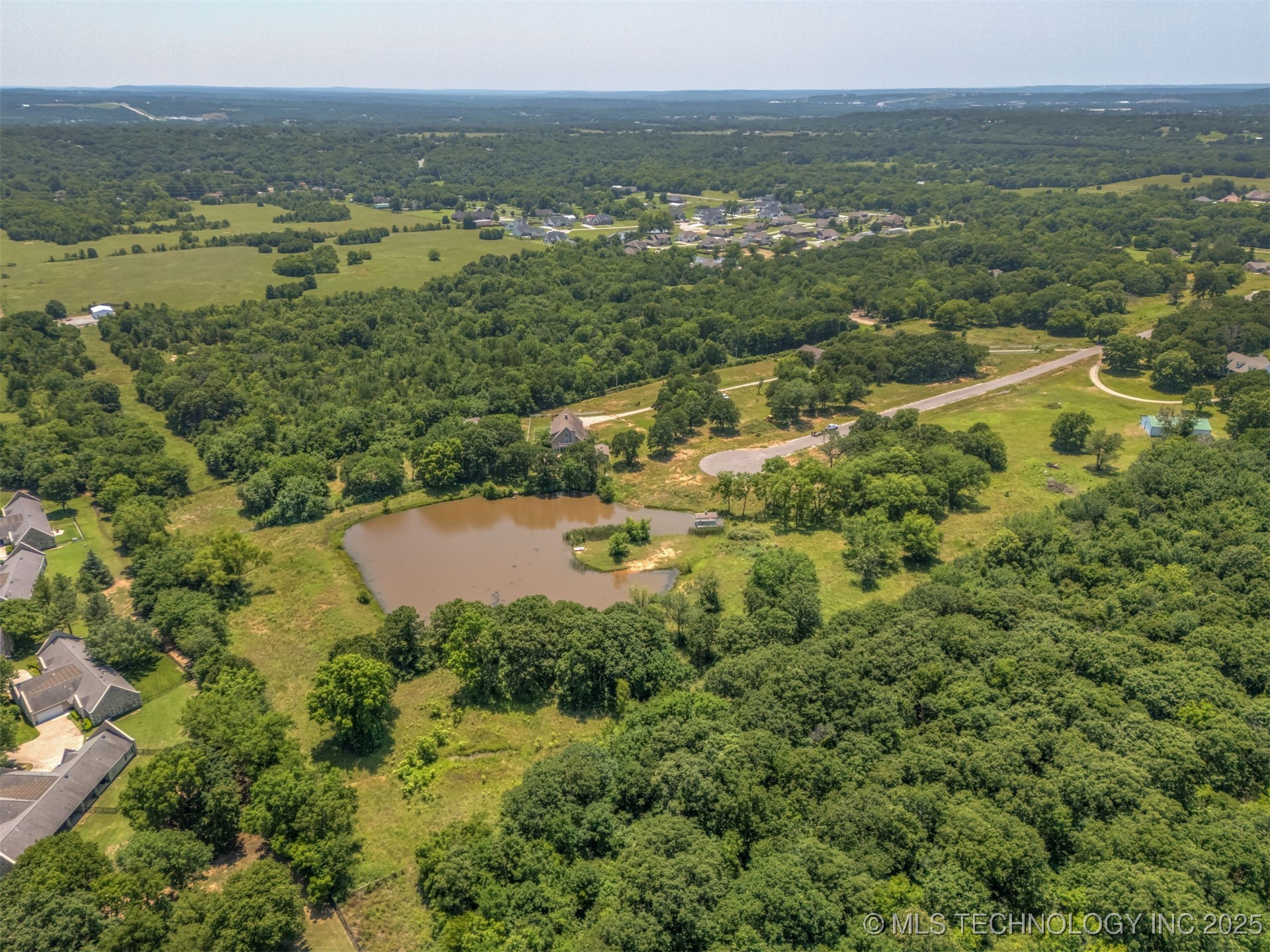3881 Oak Timber Drive Property Photo 2