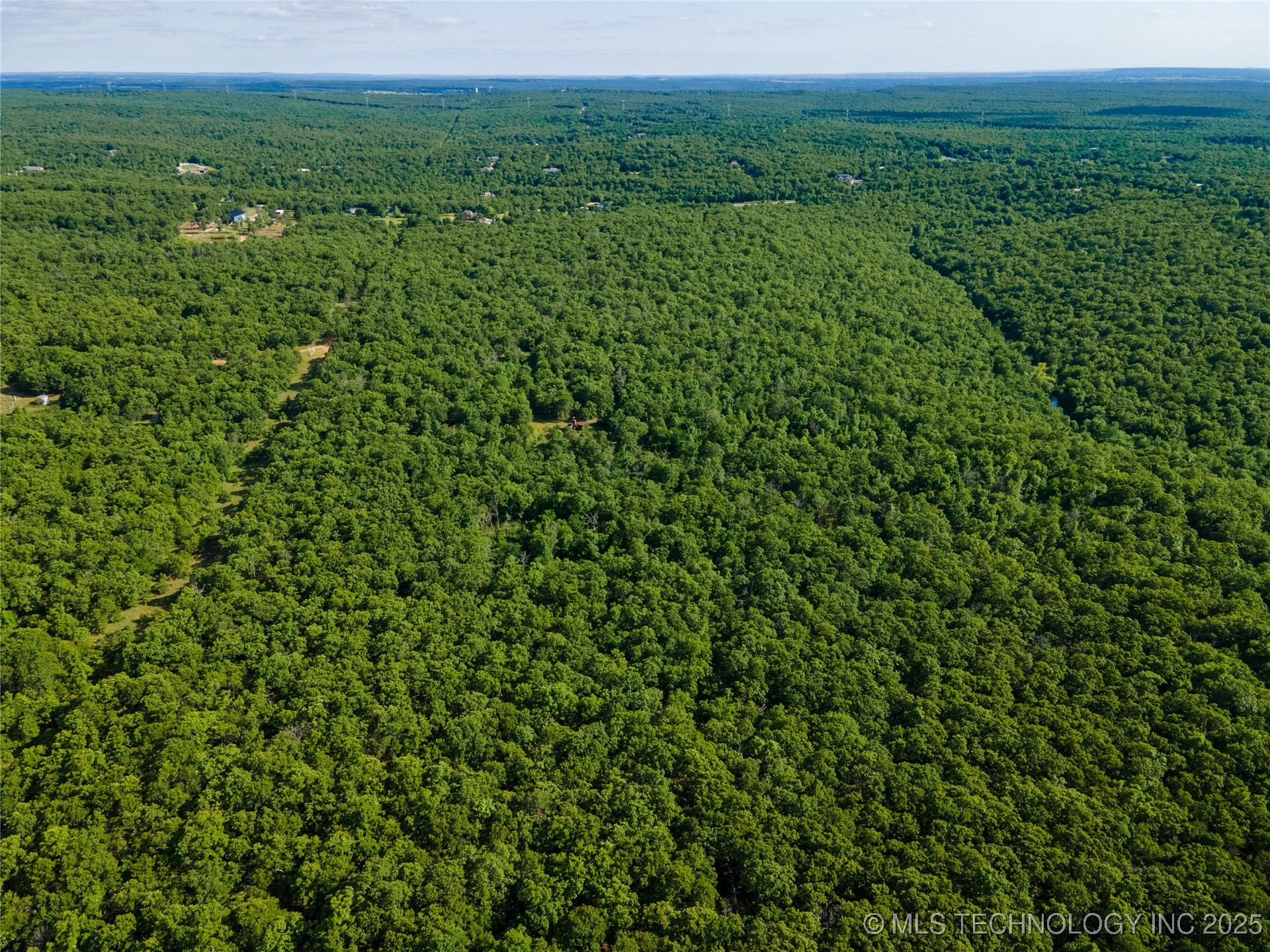 S 145th Avenue Property Photo 22