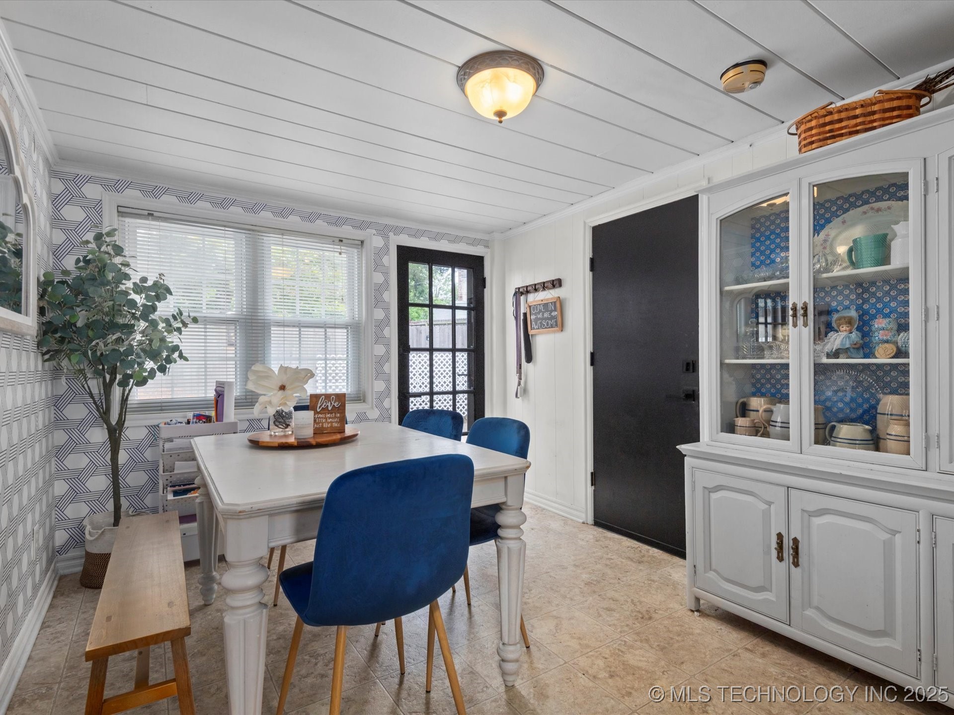 1629 Dewey Avenue Property Photo 16