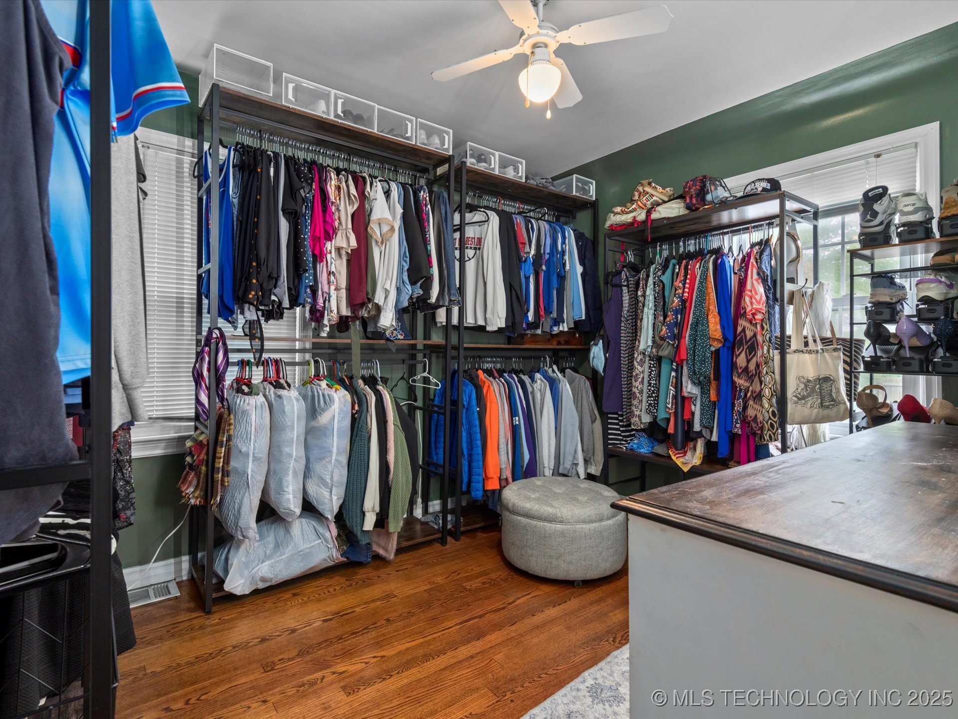 1629 Dewey Avenue Property Photo 24