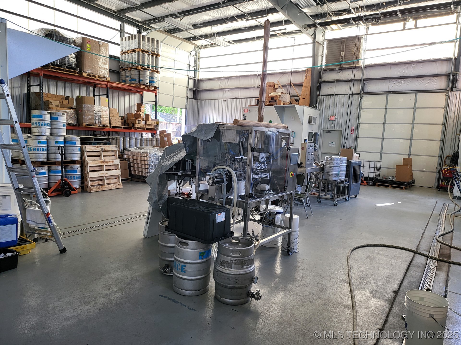 1147 S Lewis Avenue Property Photo 27