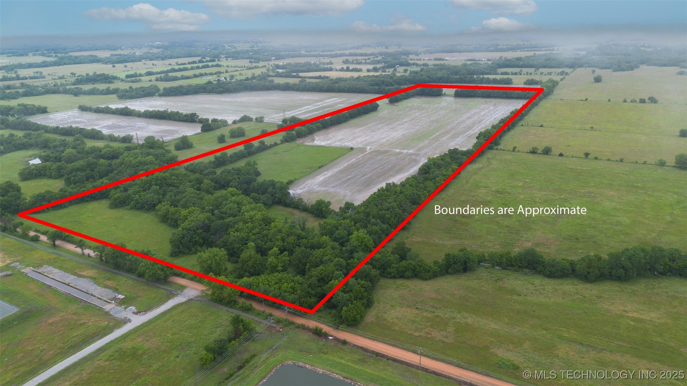 E 335 Road Property Photo 1