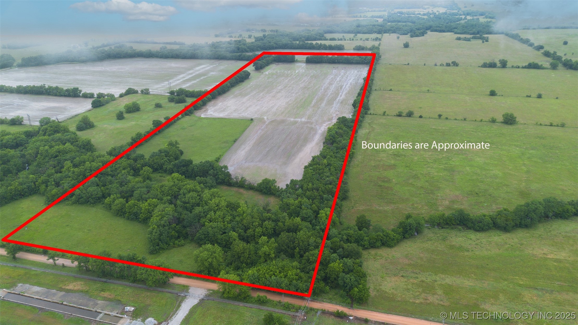 E 335 Road Property Photo 3