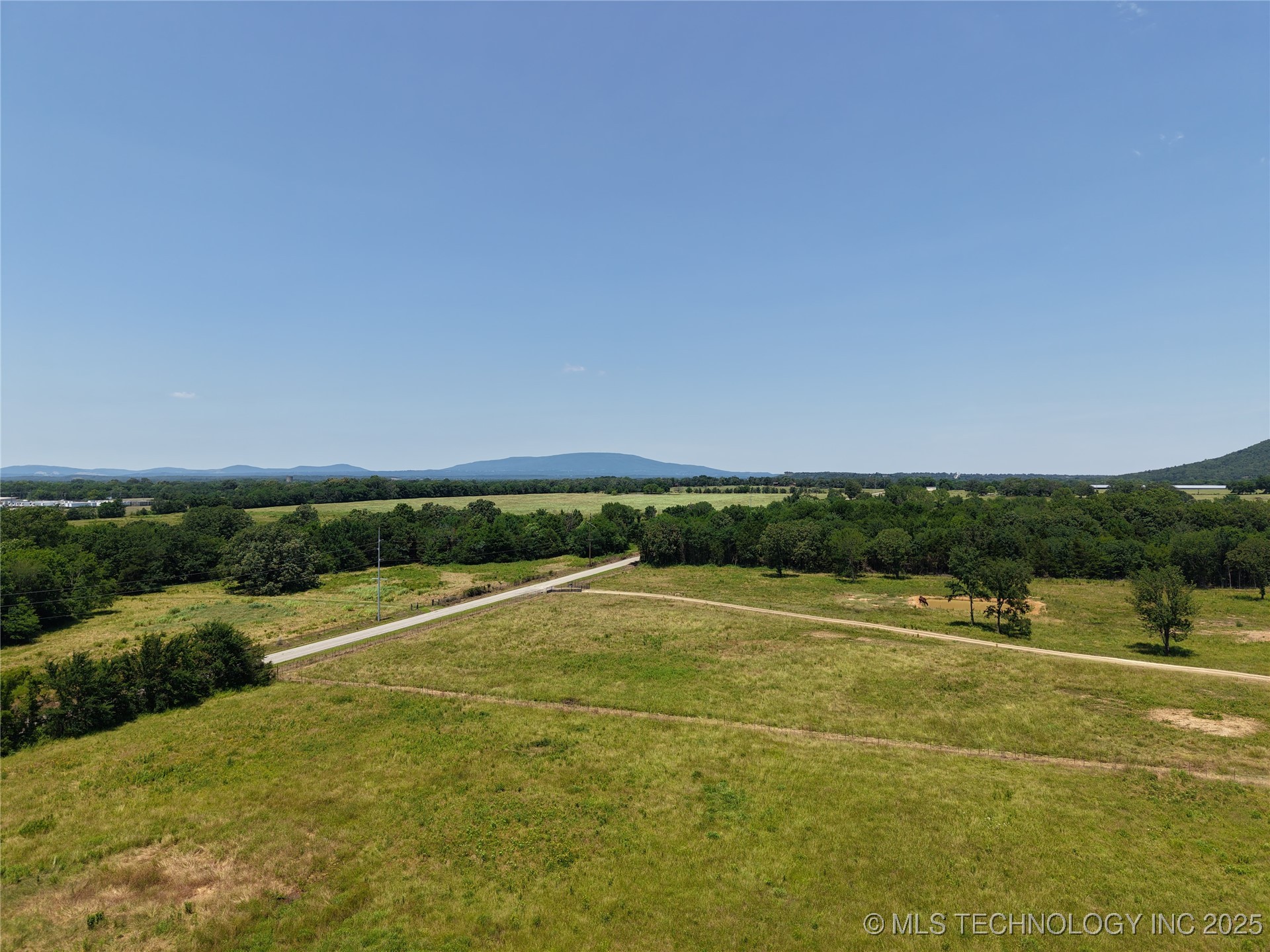 Morris Creek Property Photo 2