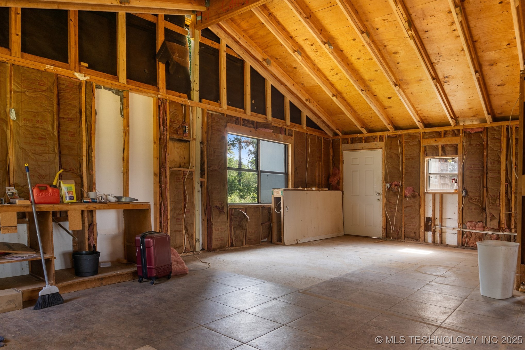 5164 Smiser Road Property Photo 5