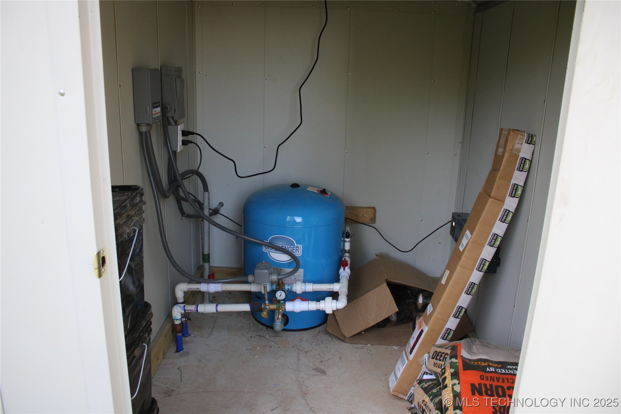 0000 S 602 Road Property Photo 76