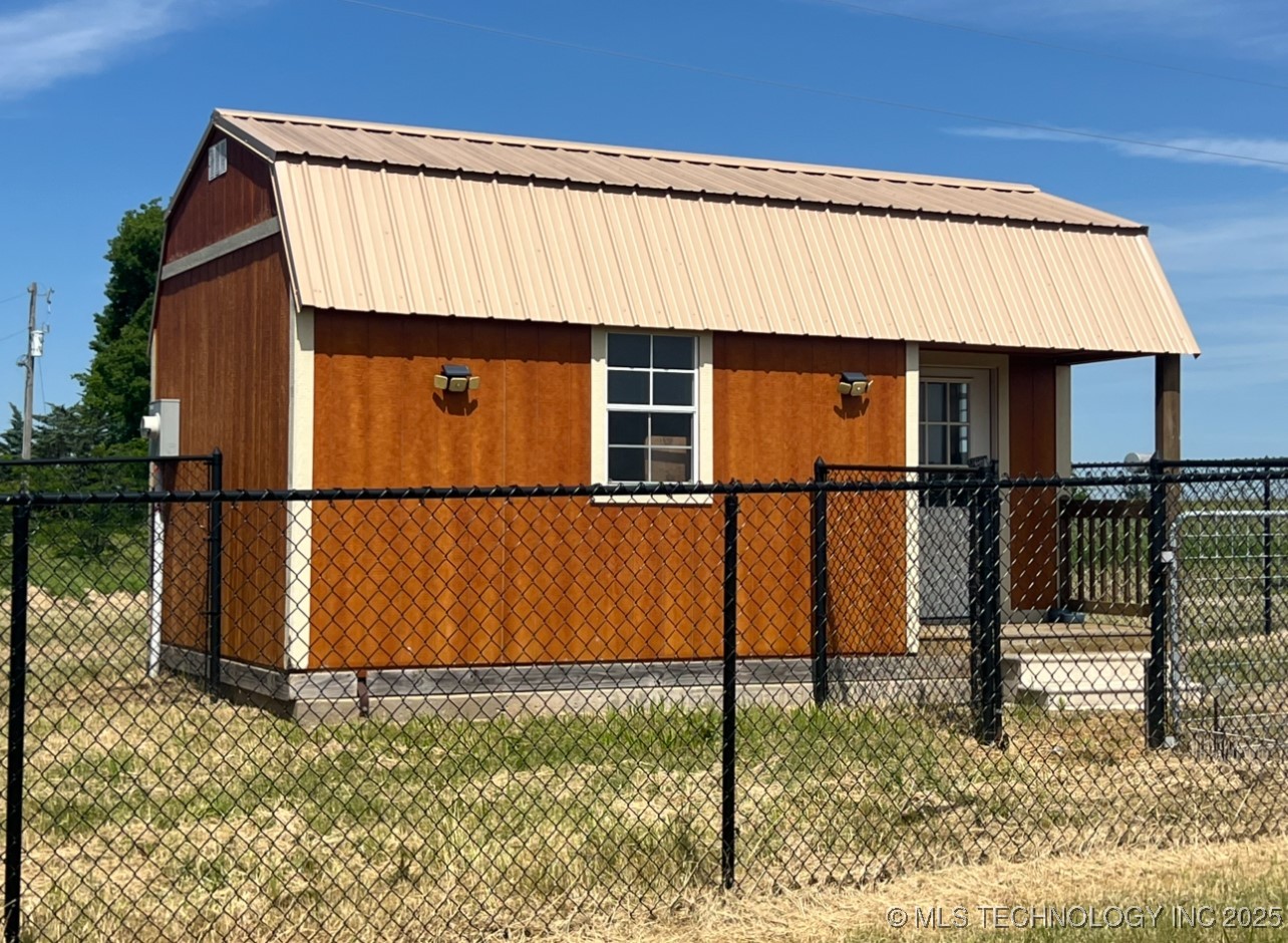 7400 E Prairie View Road E Property Photo 7