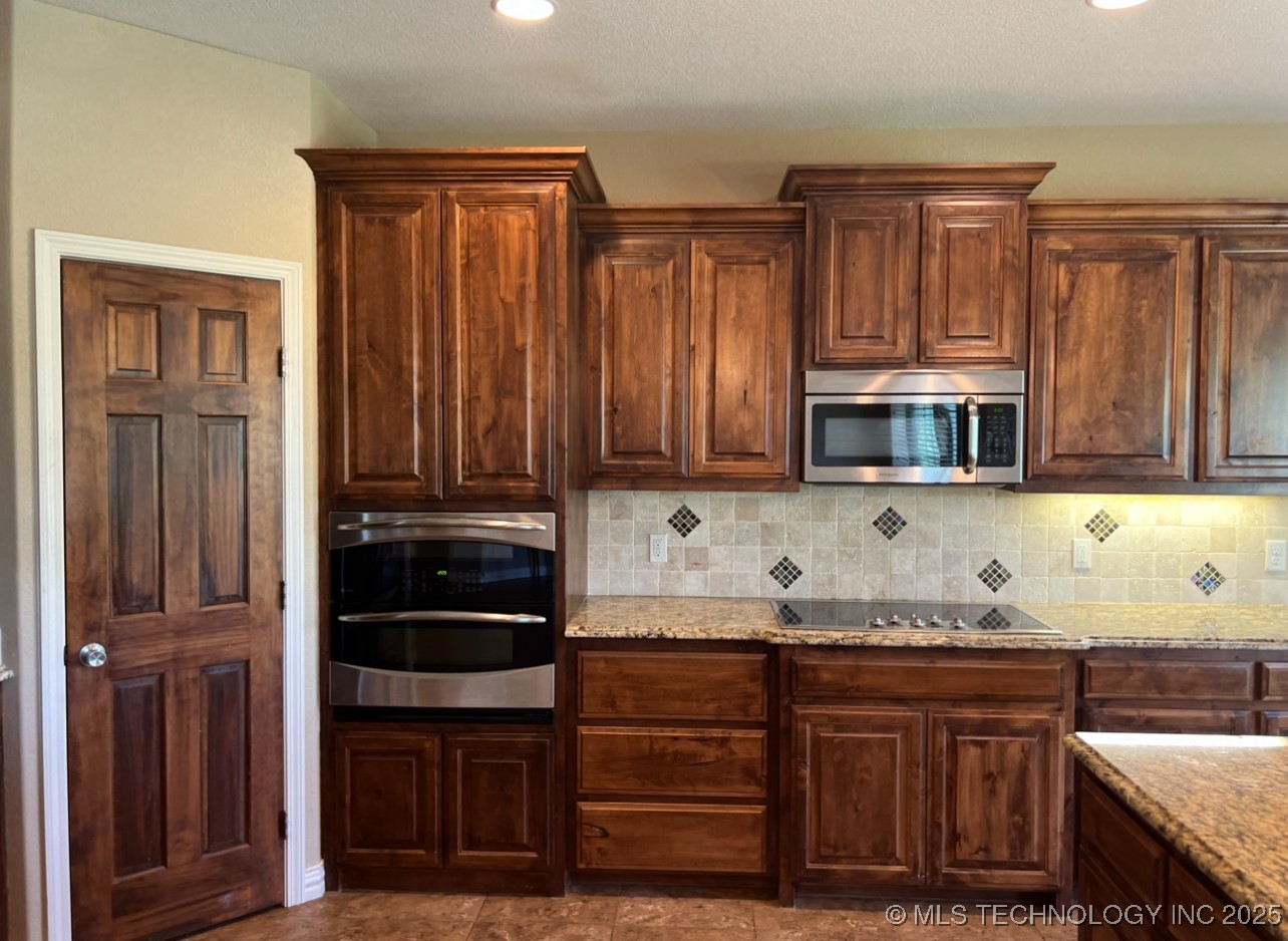 7400 E Prairie View Road E Property Photo 28