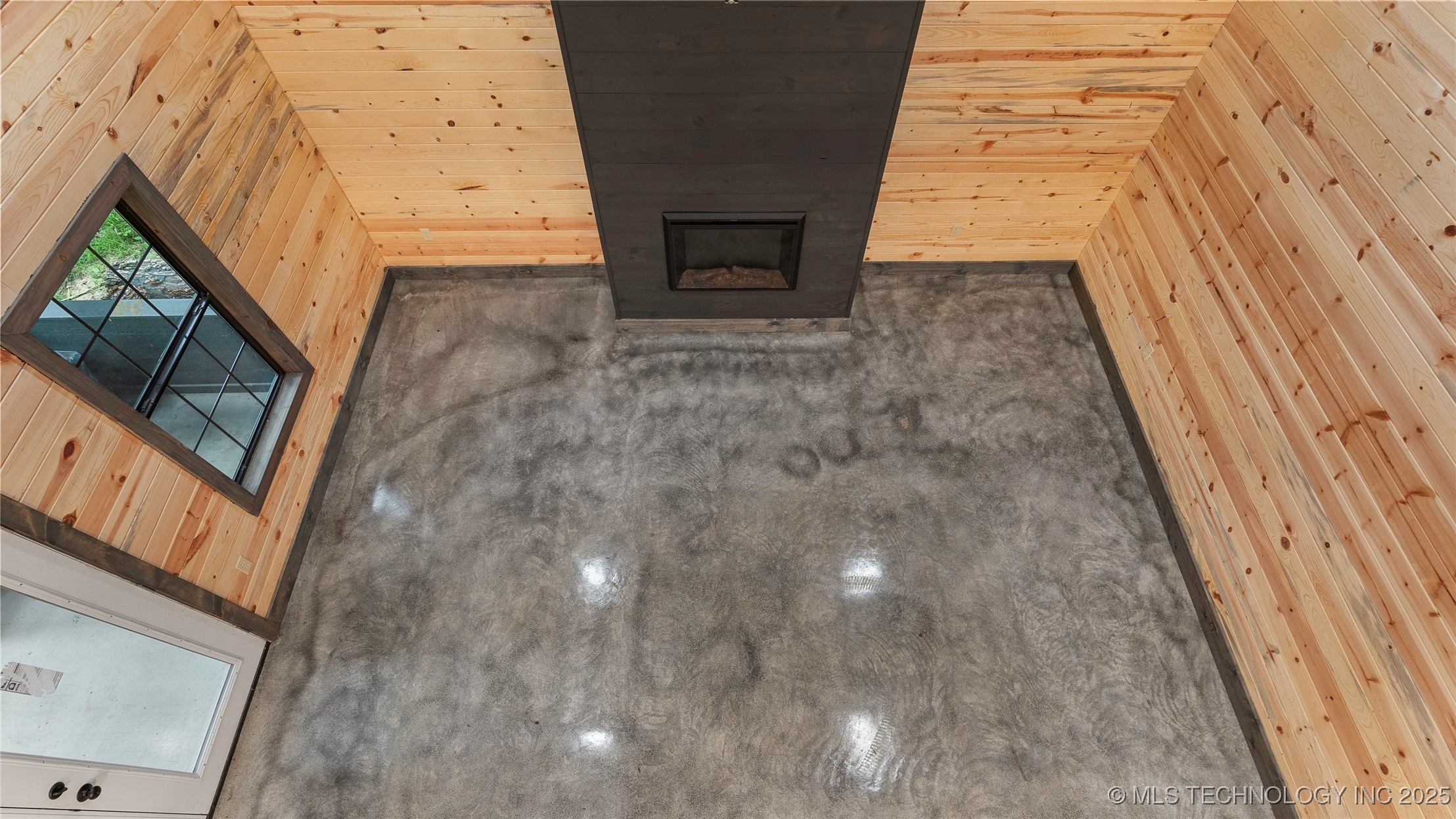 4396 E Cheadle Road Property Photo 10