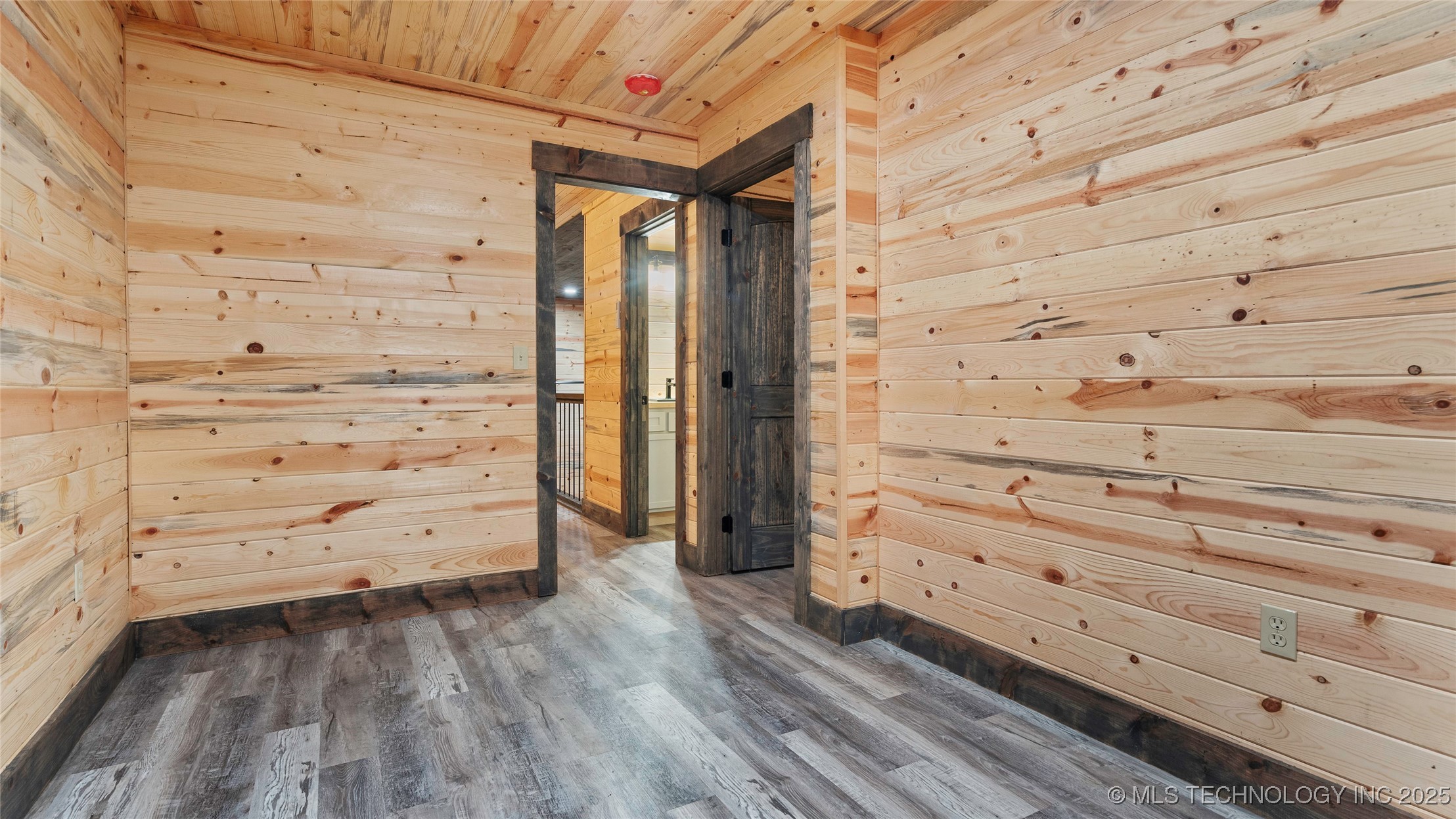 4396 E Cheadle Road Property Photo 27