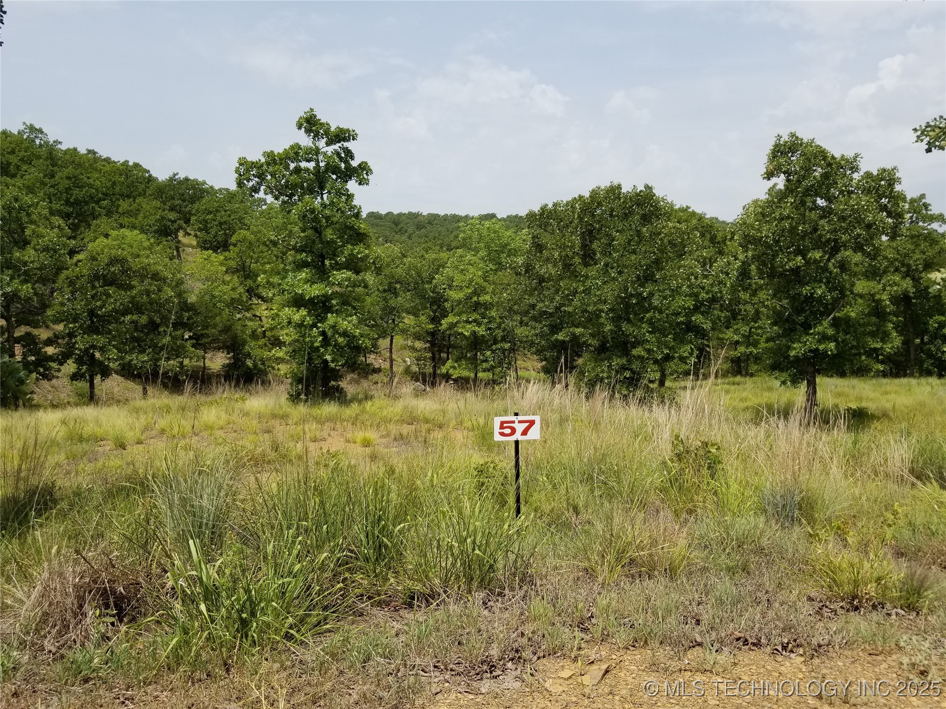 57 Edge Water Road Property Photo 5