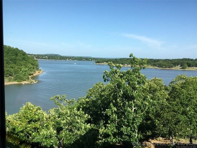 59 Edge Water Road Property Photo 10